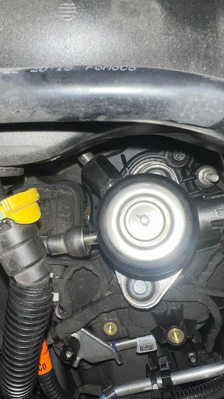 Ford Maverick EB 2.0 High Pressure Fuel Pump IMG_4413