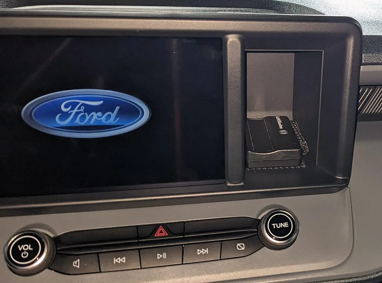 Ford Maverick Add MyQ garage door opener app to display screen ? PXL_20240313_150428594