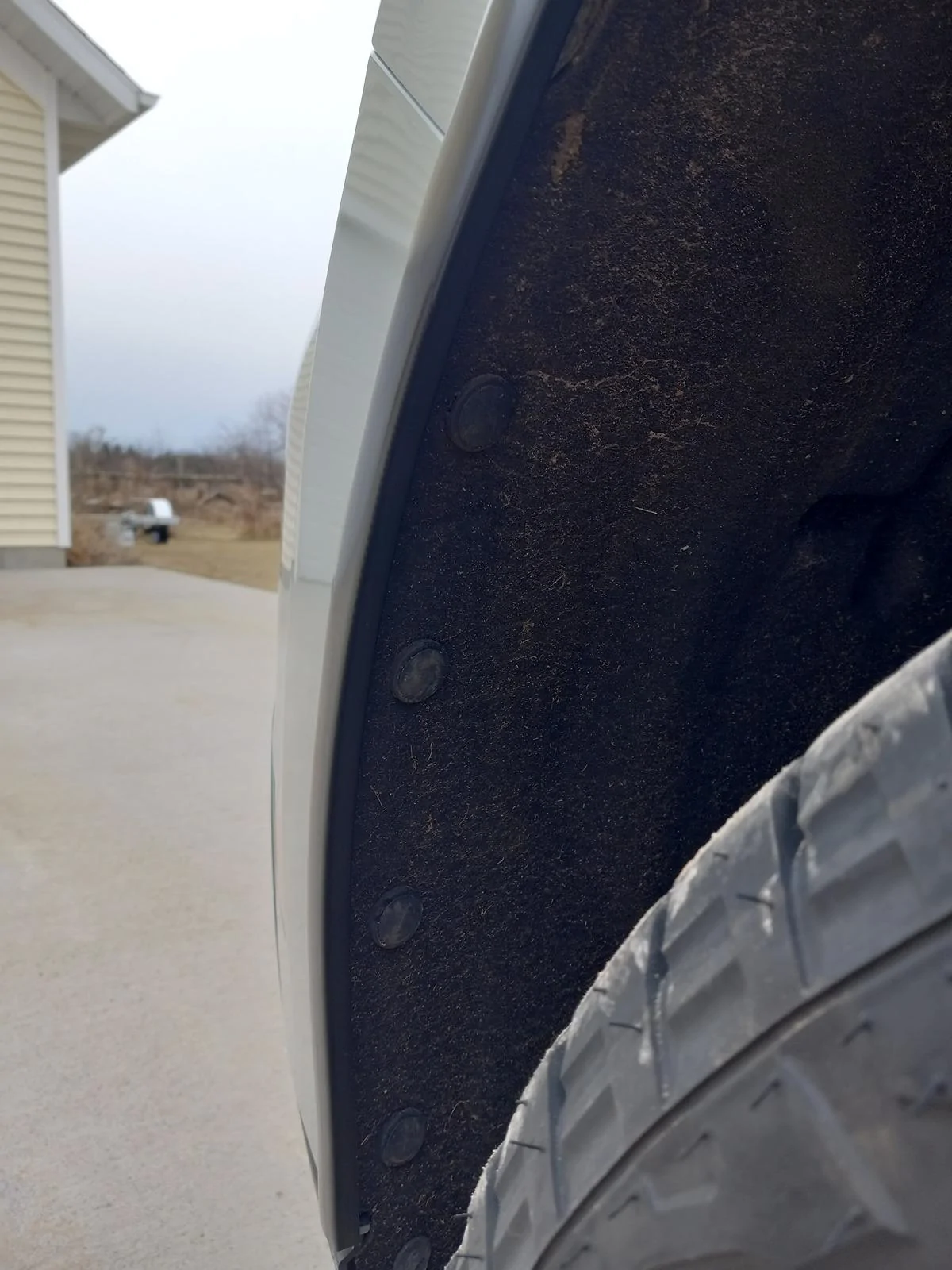 Ford Maverick Installed wheel well molding / trim 20240314_132107