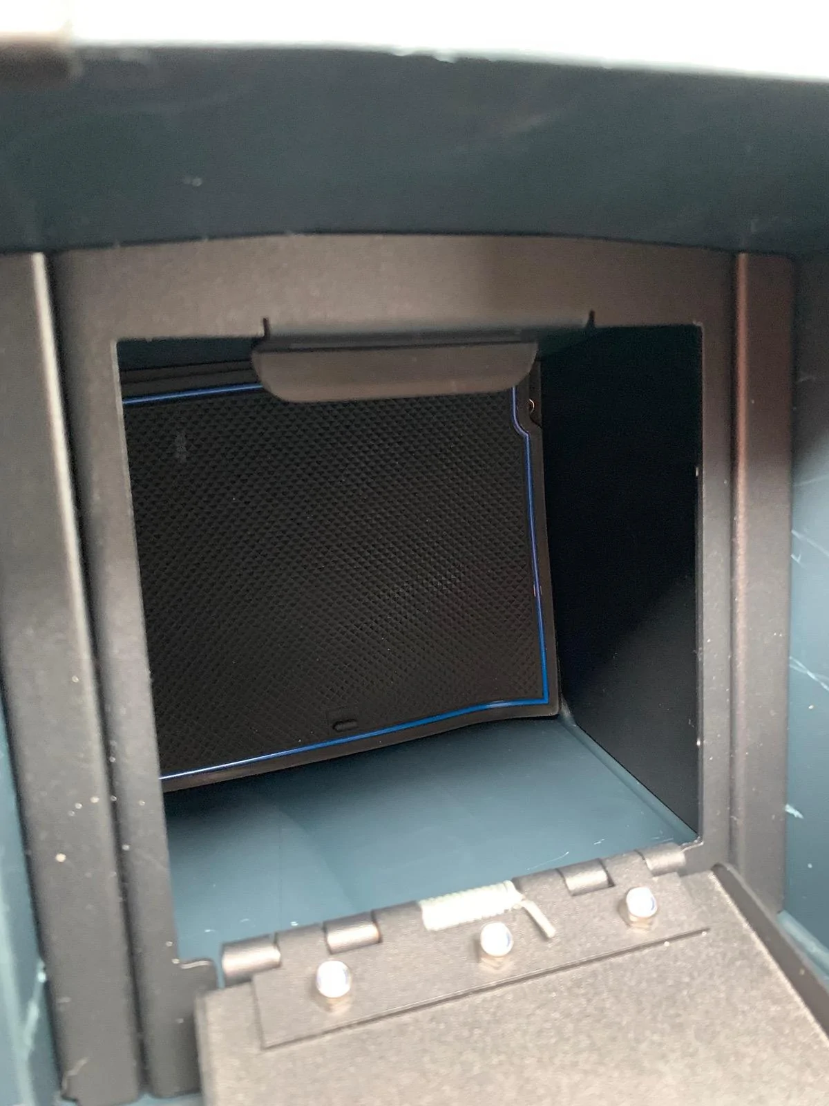 Ford Maverick Center Console Safe IMG_1575
