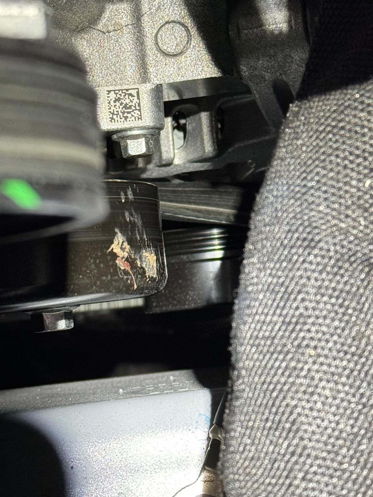 Ford Maverick Help! This can’t be good right? "Charging system Service now" IMG_2886