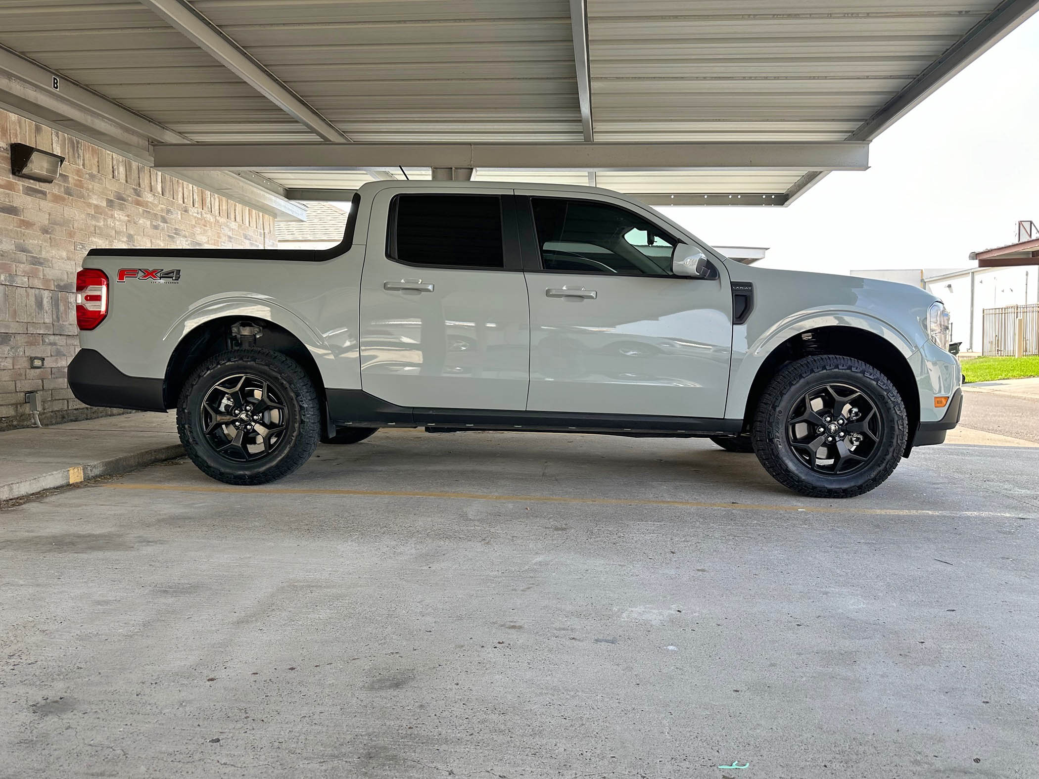 Ford Maverick Superlift 2.5 lift kit + 245/65r17 tires install complete. IMG_0717