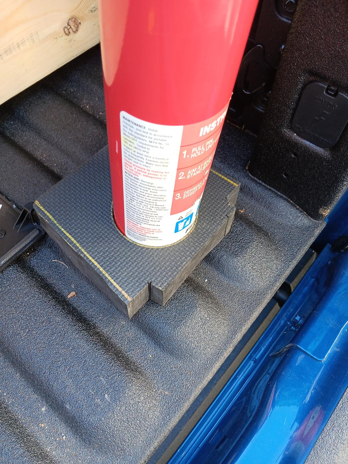 Ford Maverick Hiding the fire extinguisher in plain sight 20240317_151346