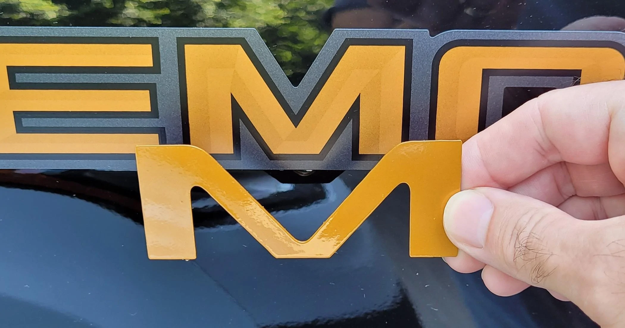 Ford Maverick Tremor "orange" trim color ....... 20230823_121122
