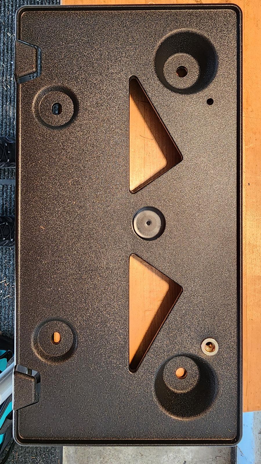 Ford Maverick Has anyone installed the front license plate bracket without the plastic rivets? 20240319_171009