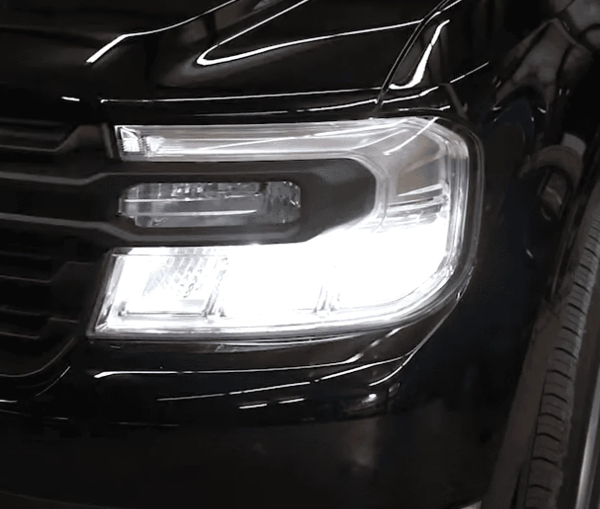 Ford Maverick Lariat Front Turn Signal Mod 1710969596681-ey