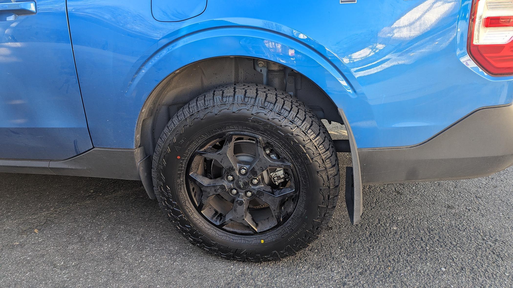 Ford Maverick Visual Comparison of Different Tires / Tire Sizes on 2022+ Maverick PXL_20240316_234409383