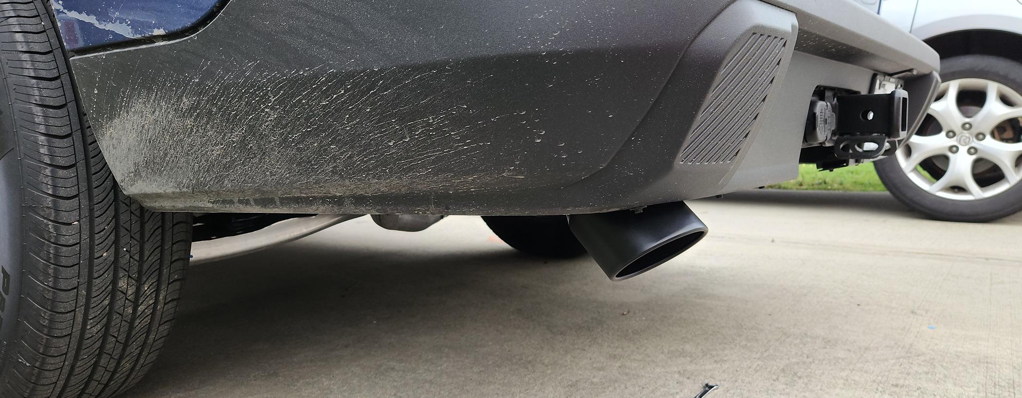 Ford Maverick Exhaust tip discharge direction - shelf clamp on elbow? 20240308_173054