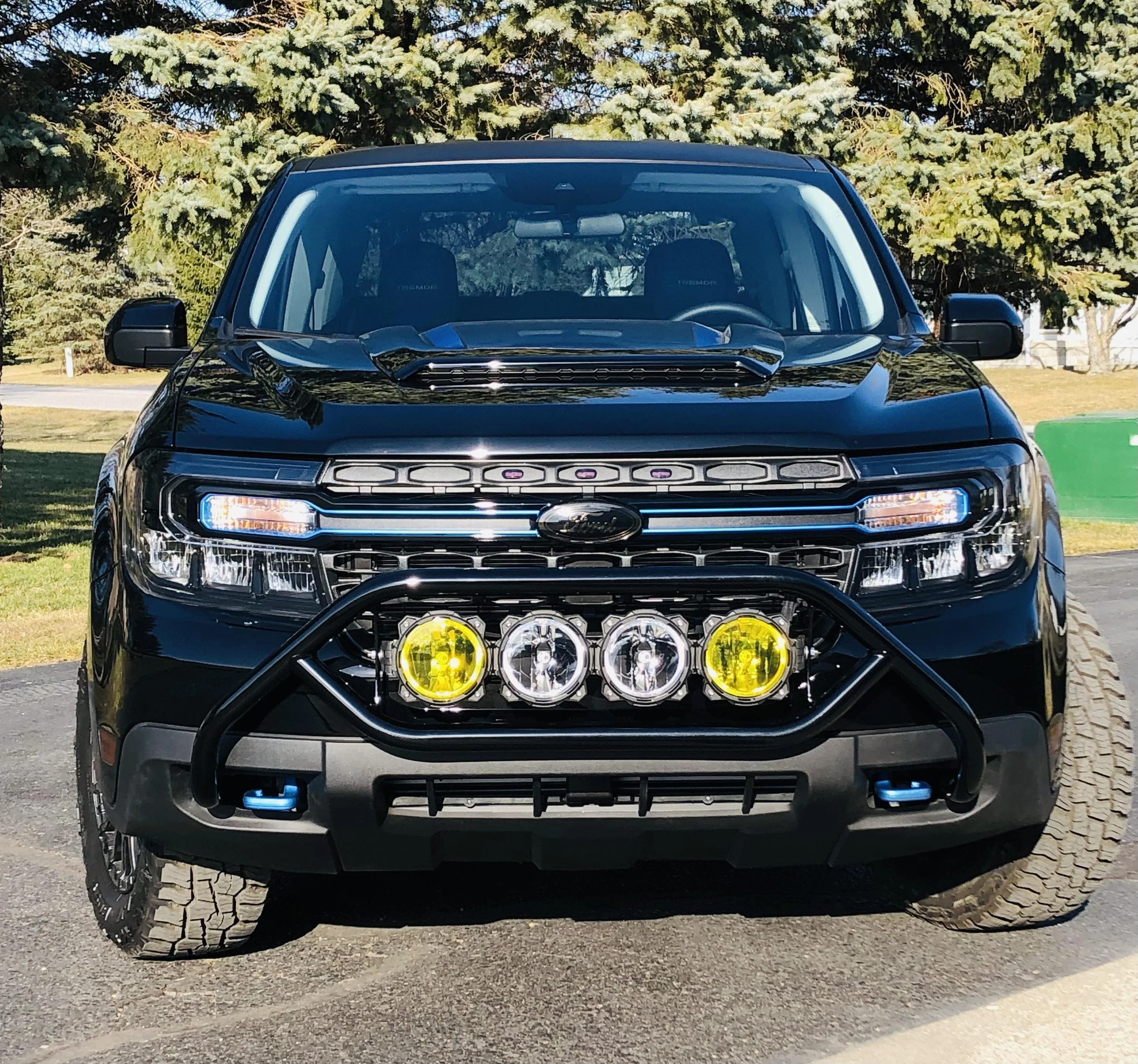 Ford Maverick My Tremor build with custom chase rack. KC chase lights. IMG_8985