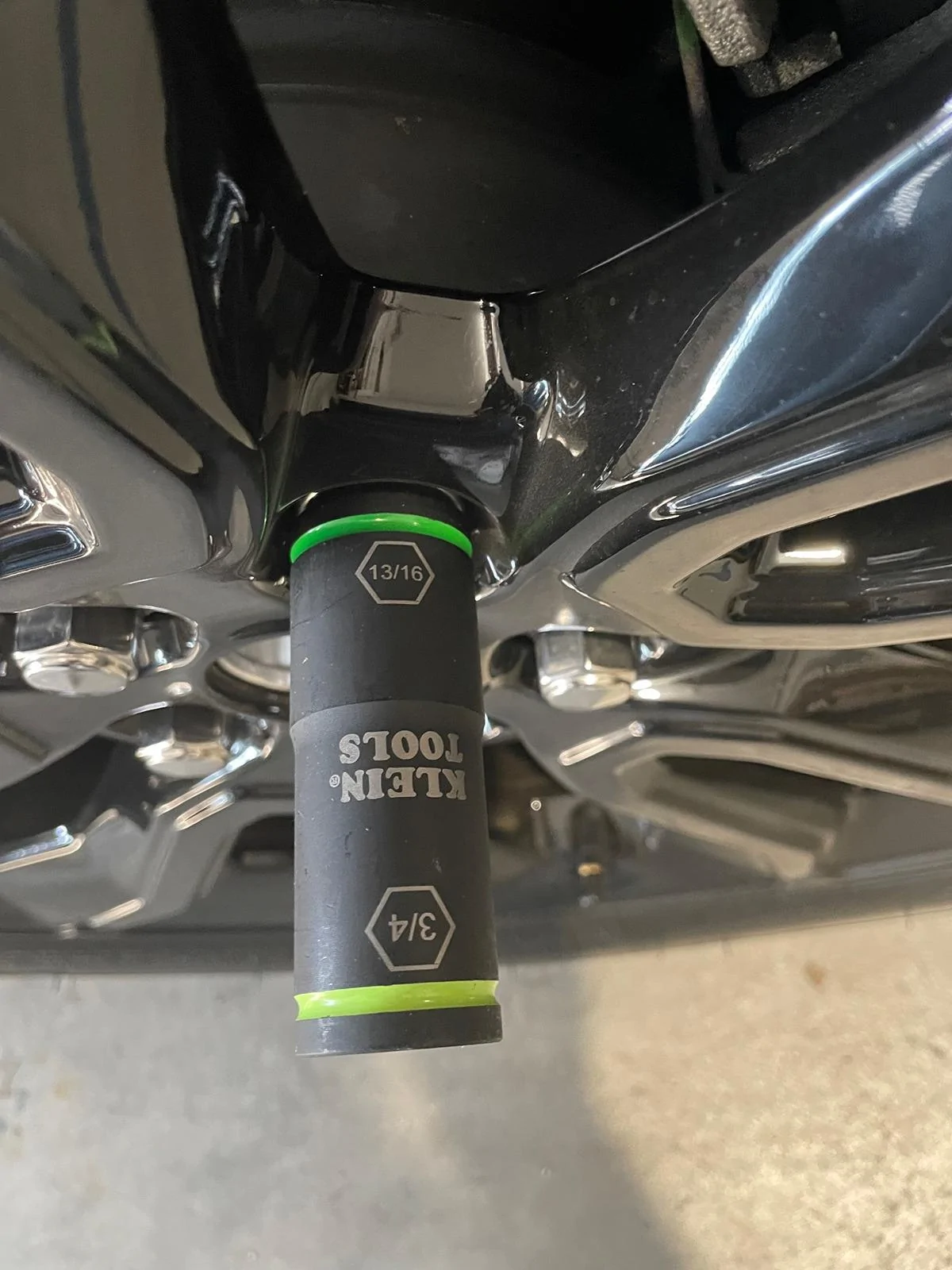 Ford Maverick Stripped lug nut on '24 Maverick Mav lug nut socket