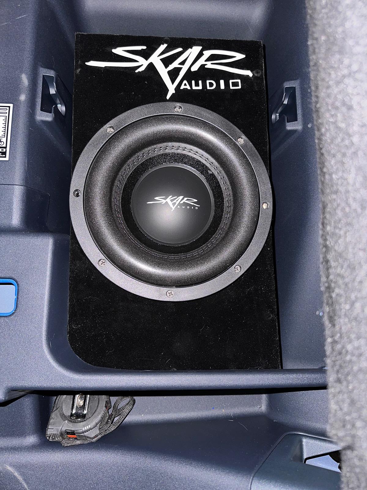 Ford Maverick Maverick custom subwoofer box project - discussions IMG_9288