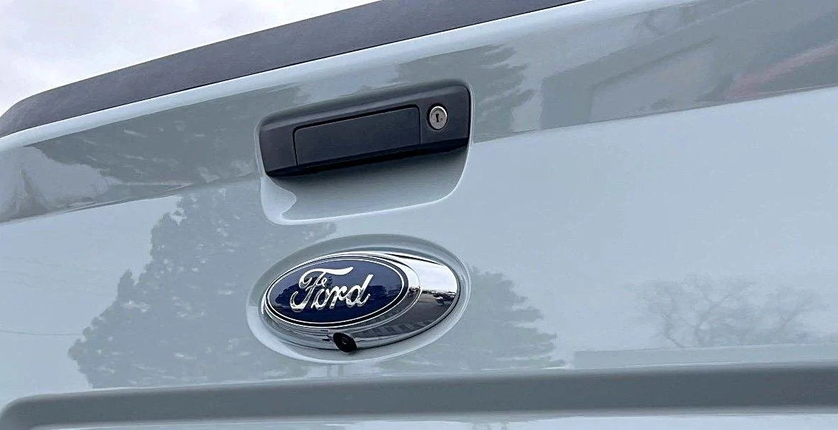 Ford Maverick Keys for Anti Theft Tailgate Lock are missing lock