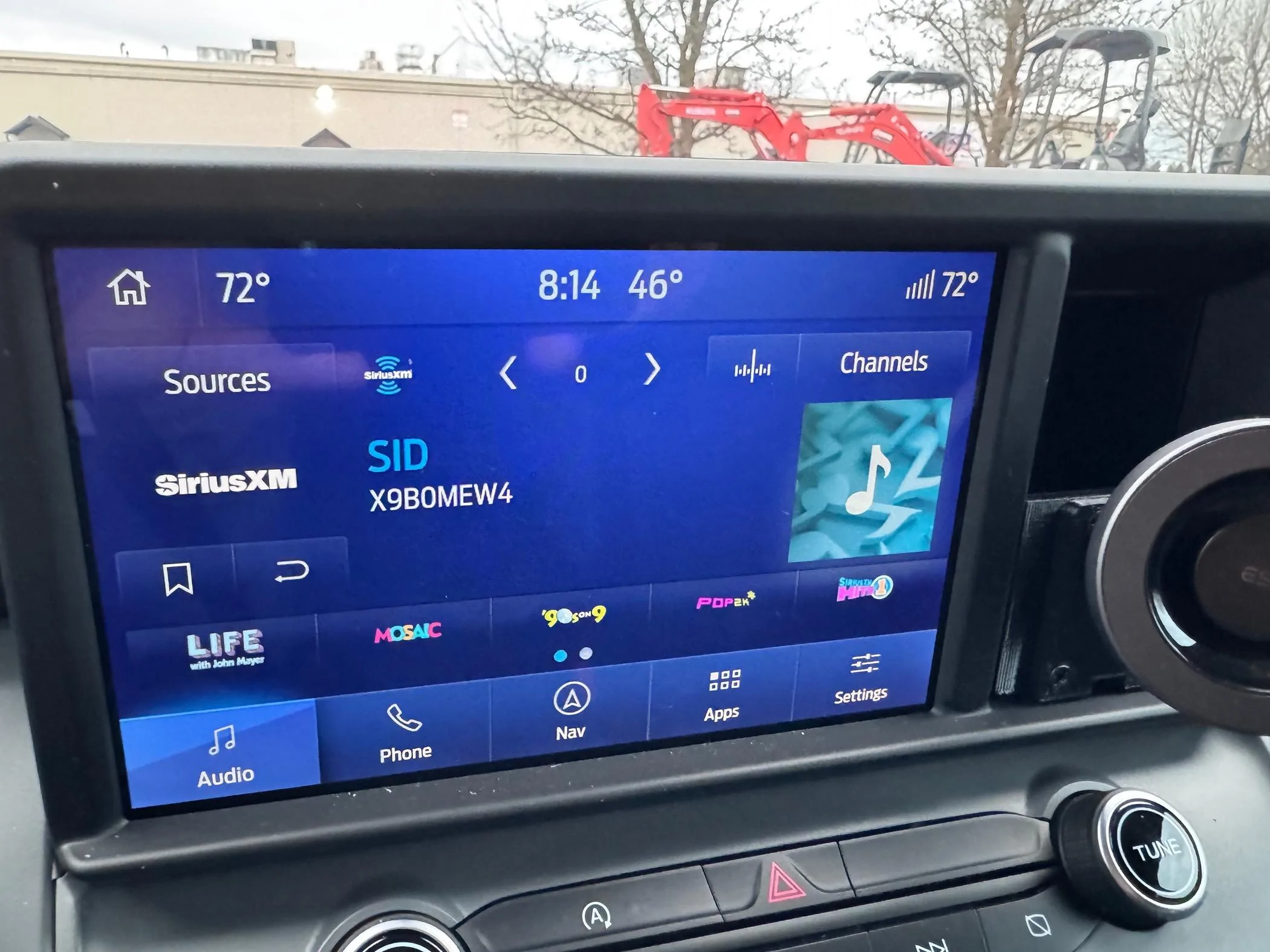 Ford Maverick Stereo Changing to AM or Sirius Ch 0 IMG_6242