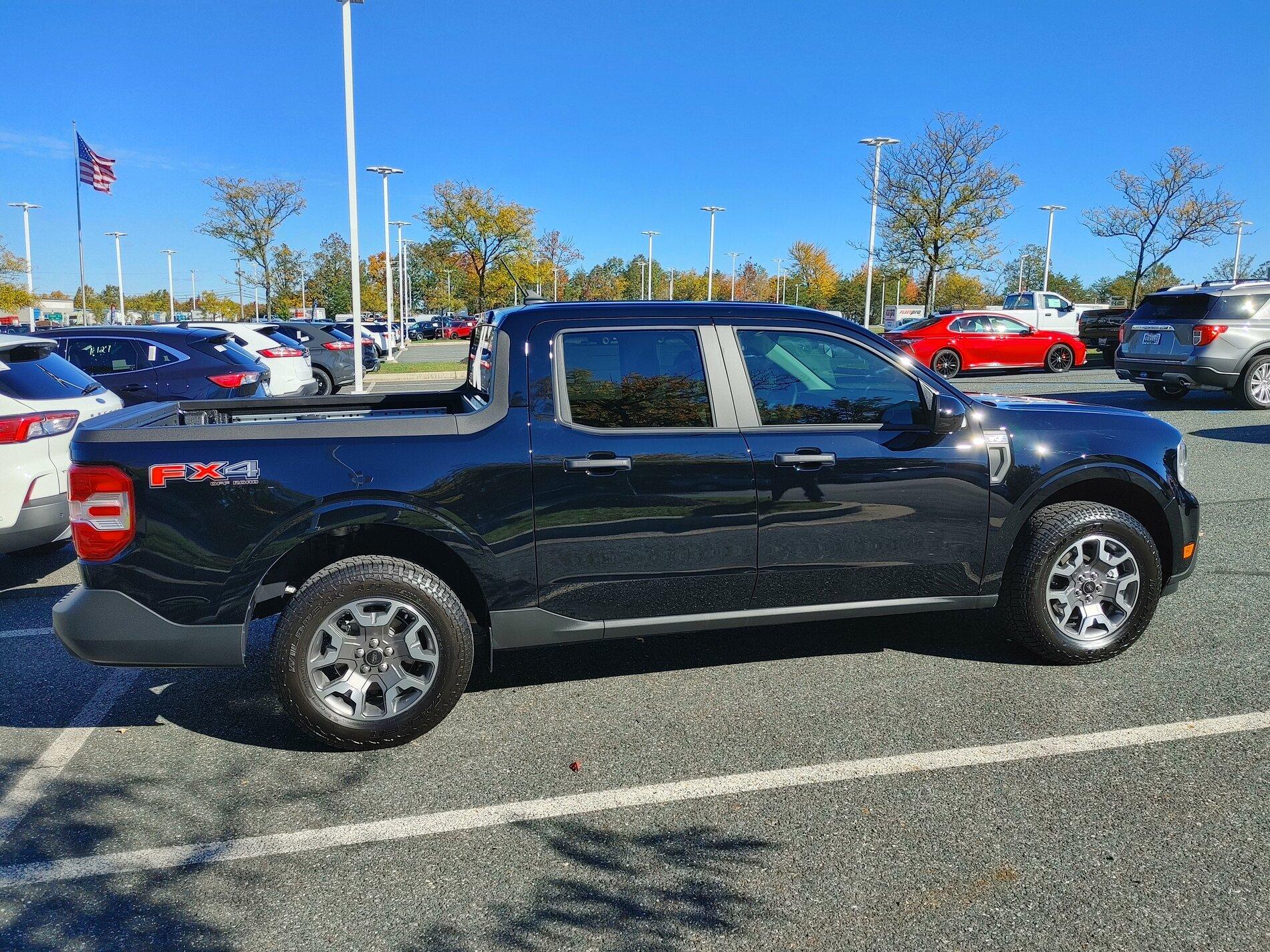 Ford Maverick SHADOW BLACK Maverick Photos Thread 1101211128a_HDR