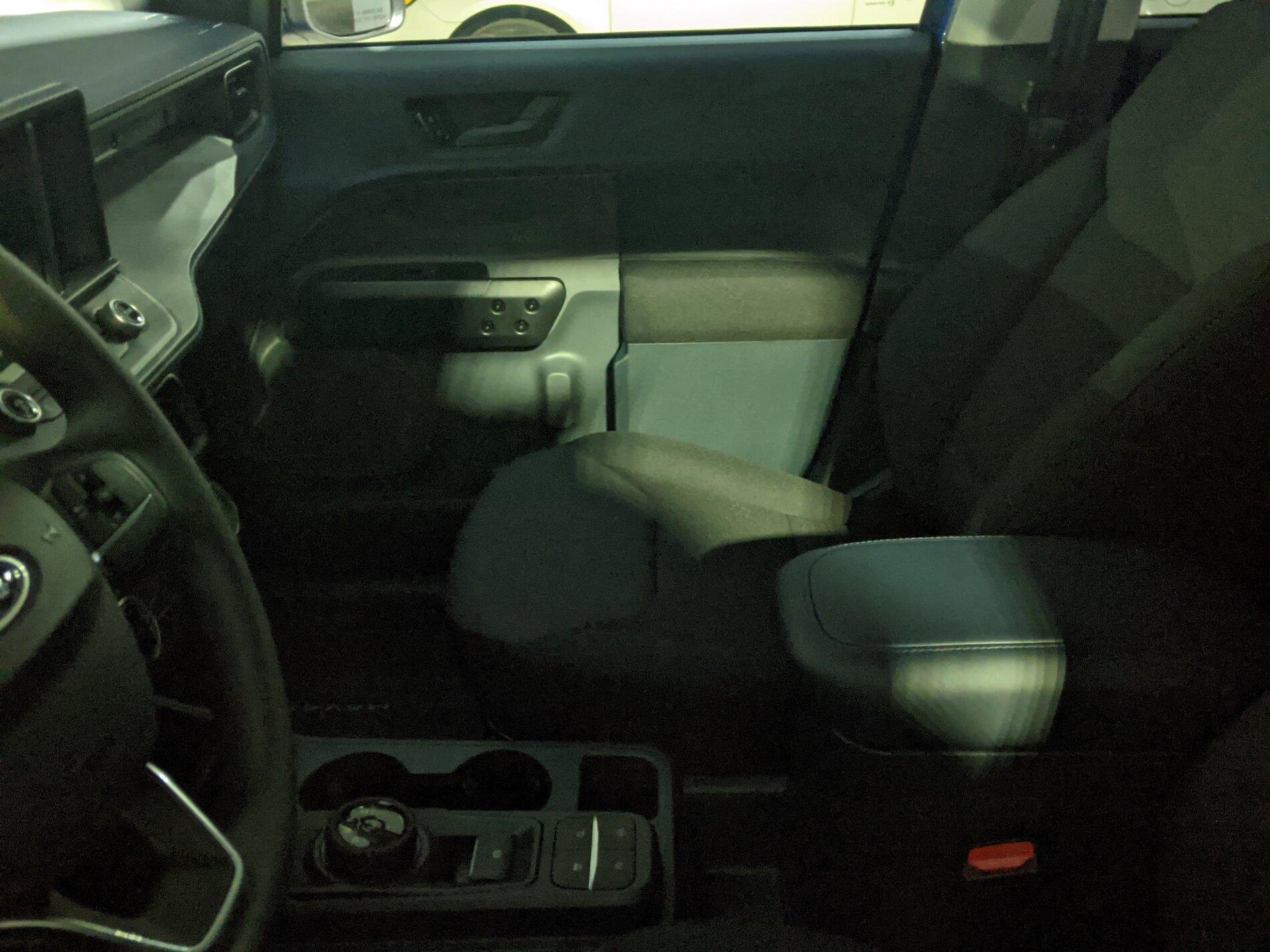 Ford Maverick VELOCITY BLUE Maverick Photos Thread PXL_20211104_002210178