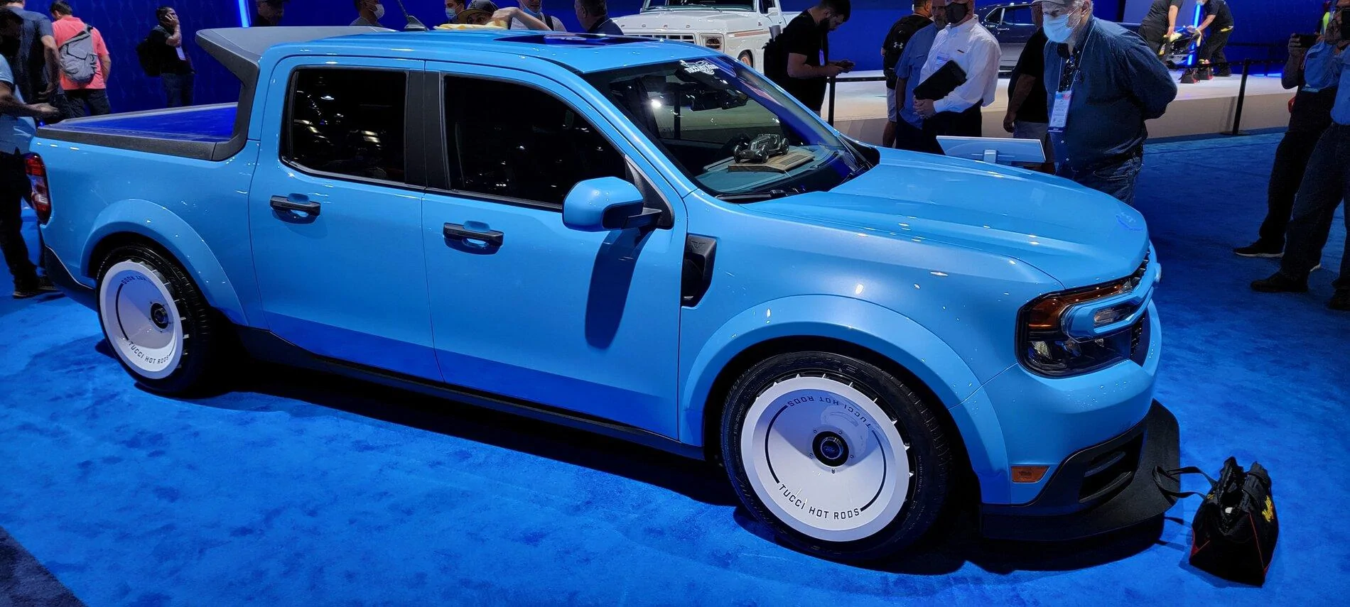 Ford Maverick Dumped / Lowered Maverick pickup preview renderings just wow 20211104_122027