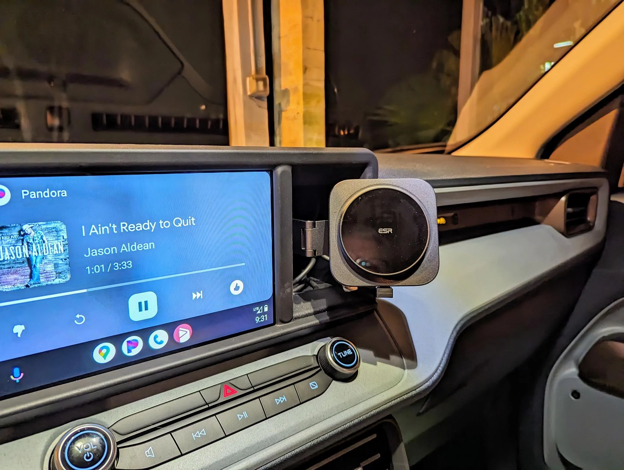 Ford Maverick Best magnetic phone mount for Etsy AkroHD cubby insert? PXL_20231215_033119161~2