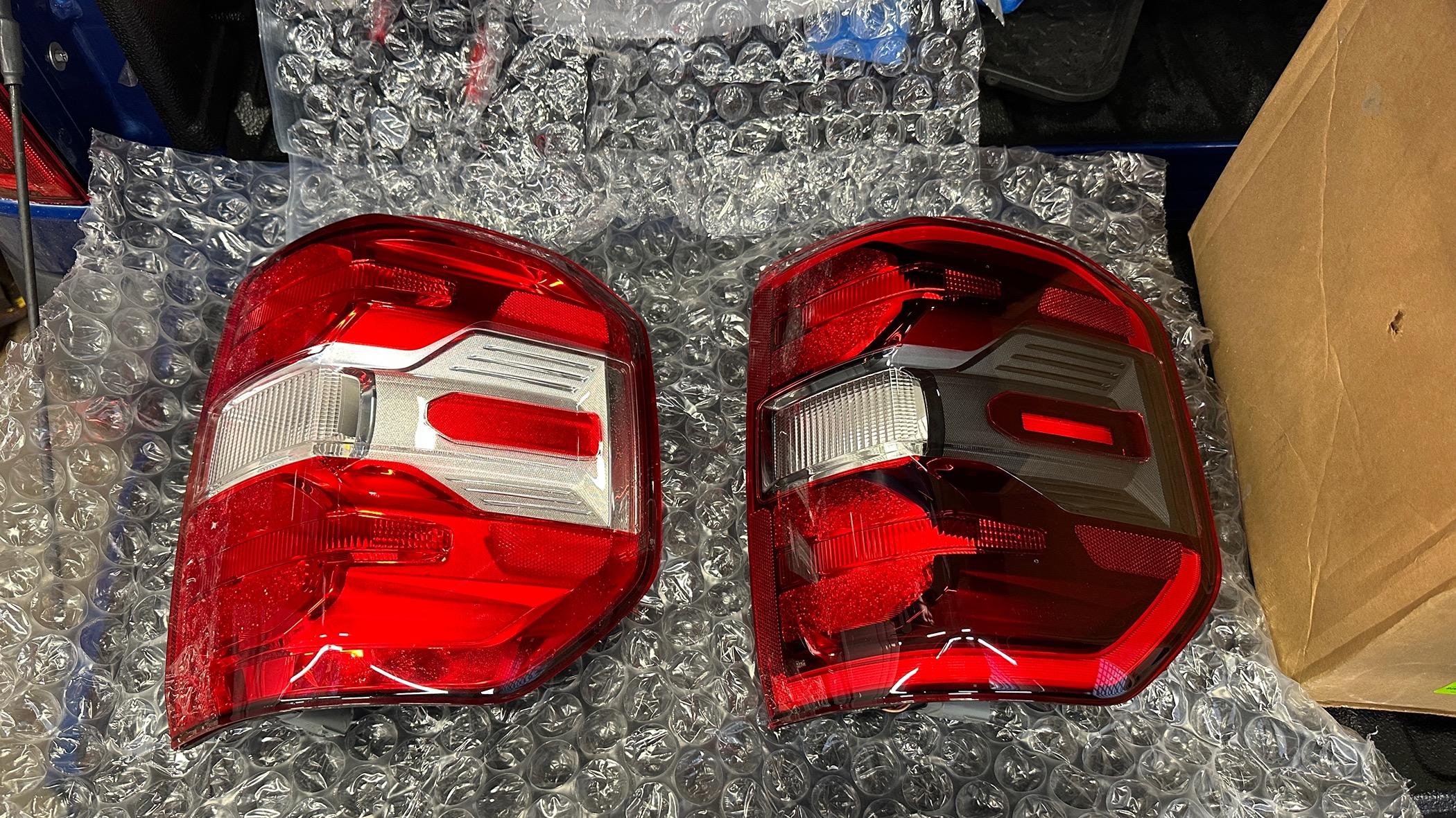 Ford Maverick You CAN install Lariat headlights & tail lights on XL / XLT Mavericks! 96C3FC6C-B994-432B-A99F-15DD6EE279C5