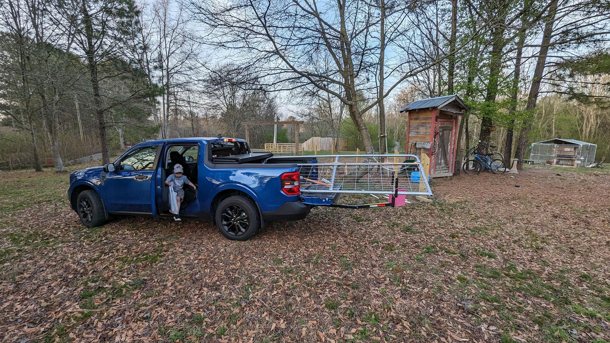 Ford Maverick Harbor Freight Bed Extender in Use PXL_20240316_232715728.MP