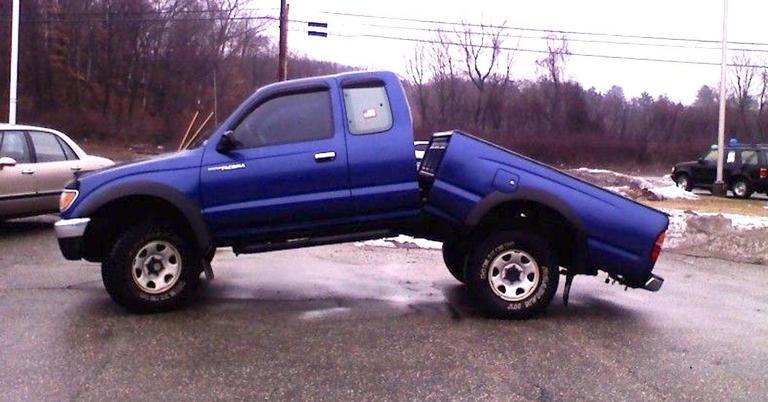 Ford Maverick Maverick vs. Tacoma AA19Swvl