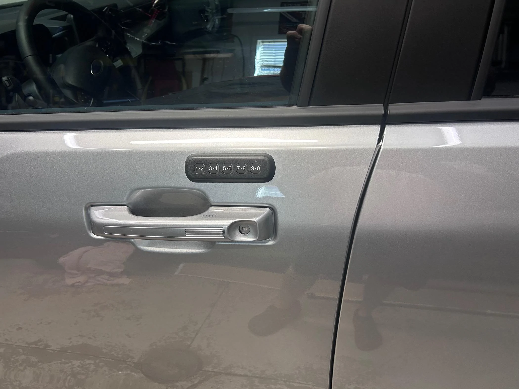 Ford Maverick Ugly keypad question. IMG_2391