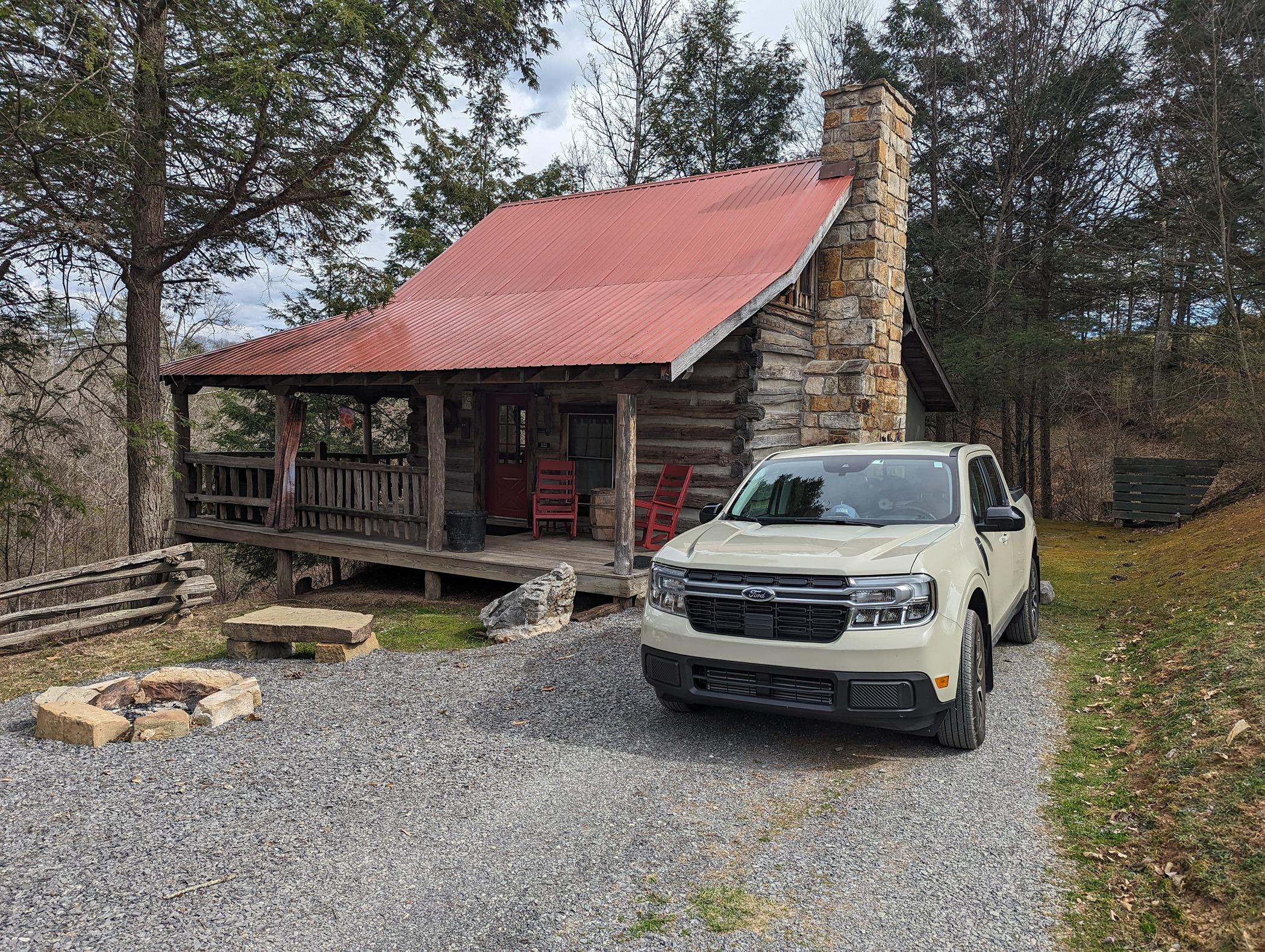 Ford Maverick My 2024 Lariat EcoBoost, terrain color. PXL_20240320_193344939