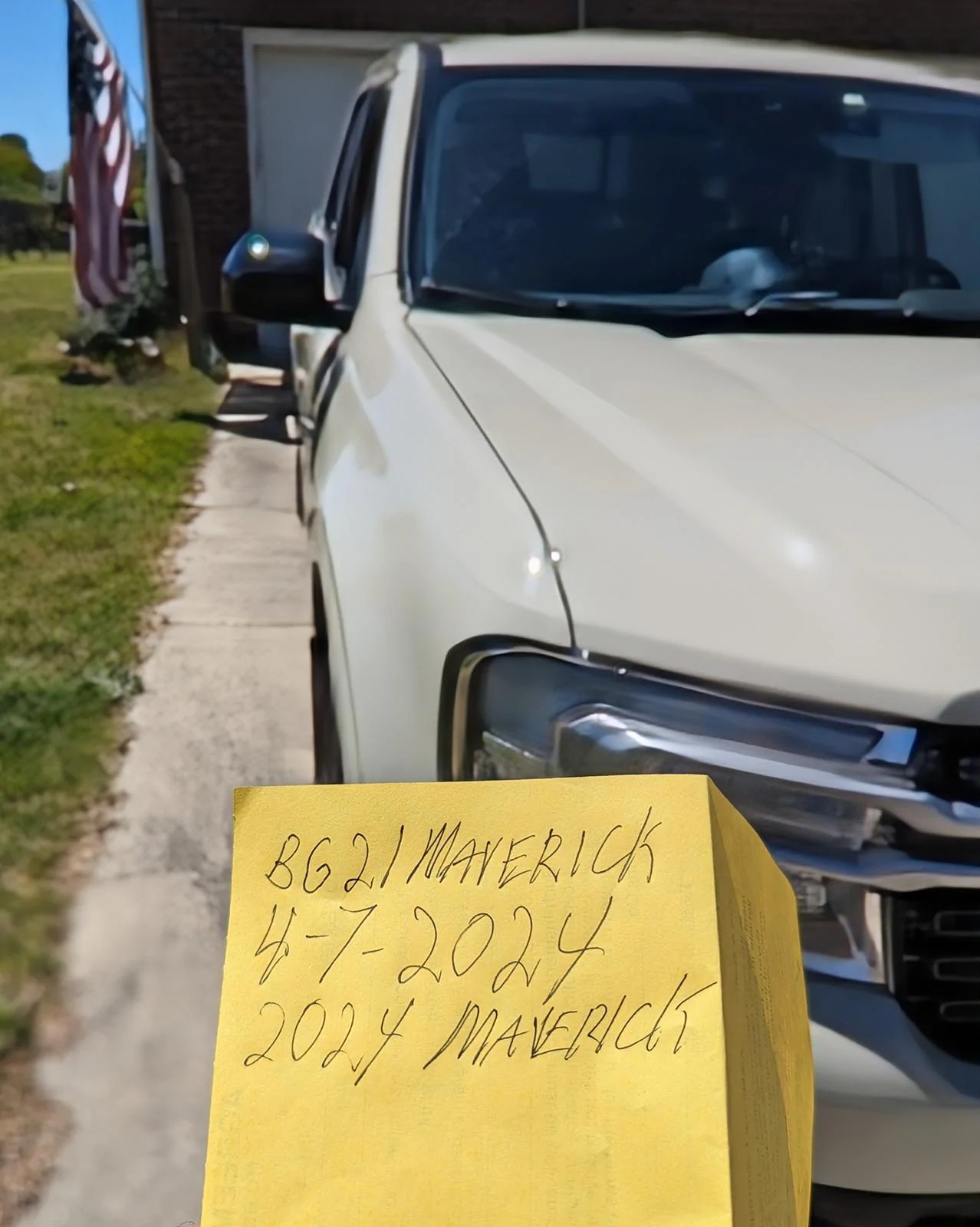 Ford Maverick My 2024 Lariat EcoBoost, terrain color. PXL_20240407_175241592.MP~2