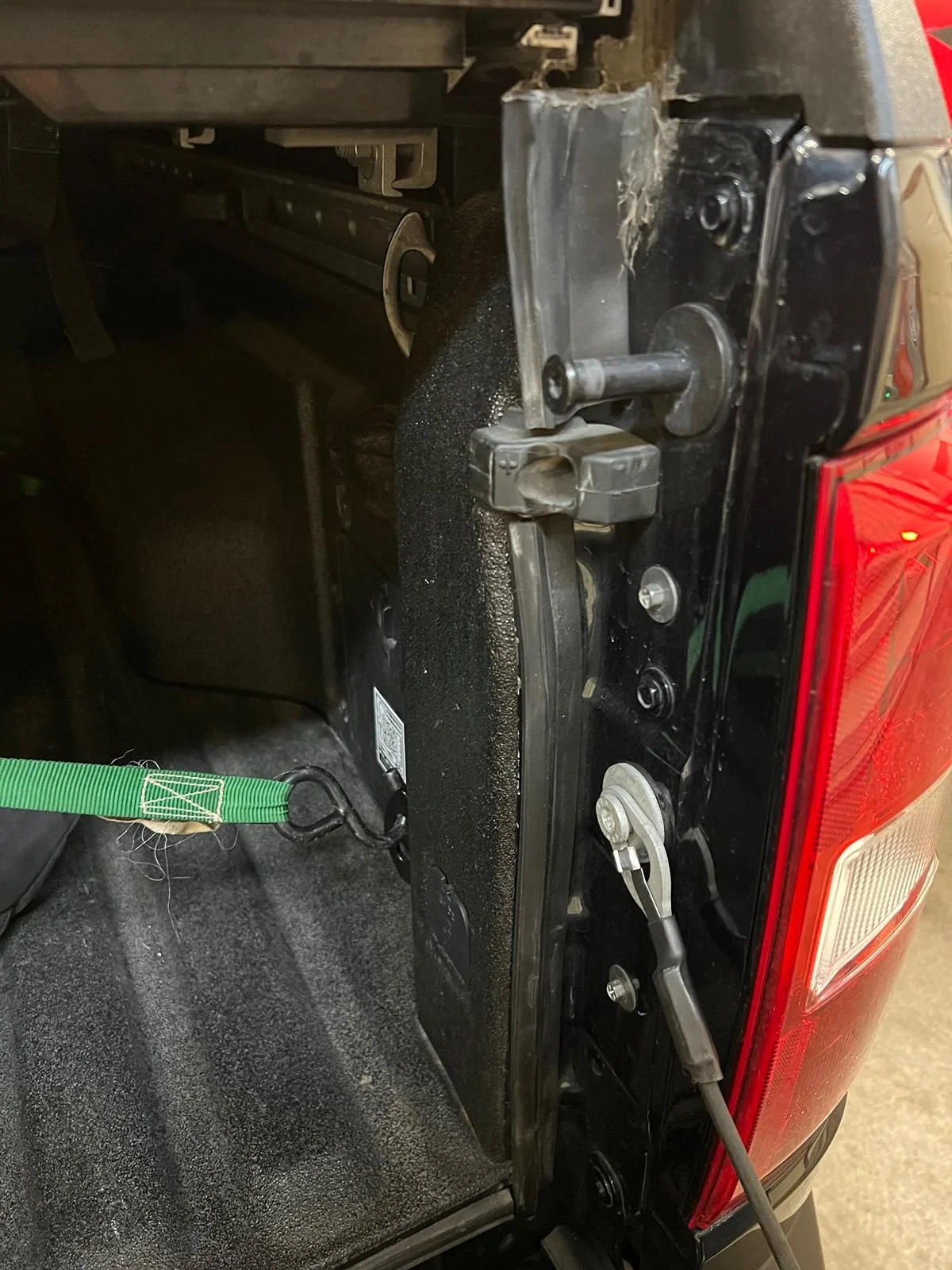 Ford Maverick OEM hard tri-fold tonneau leaks badly IMG_8030