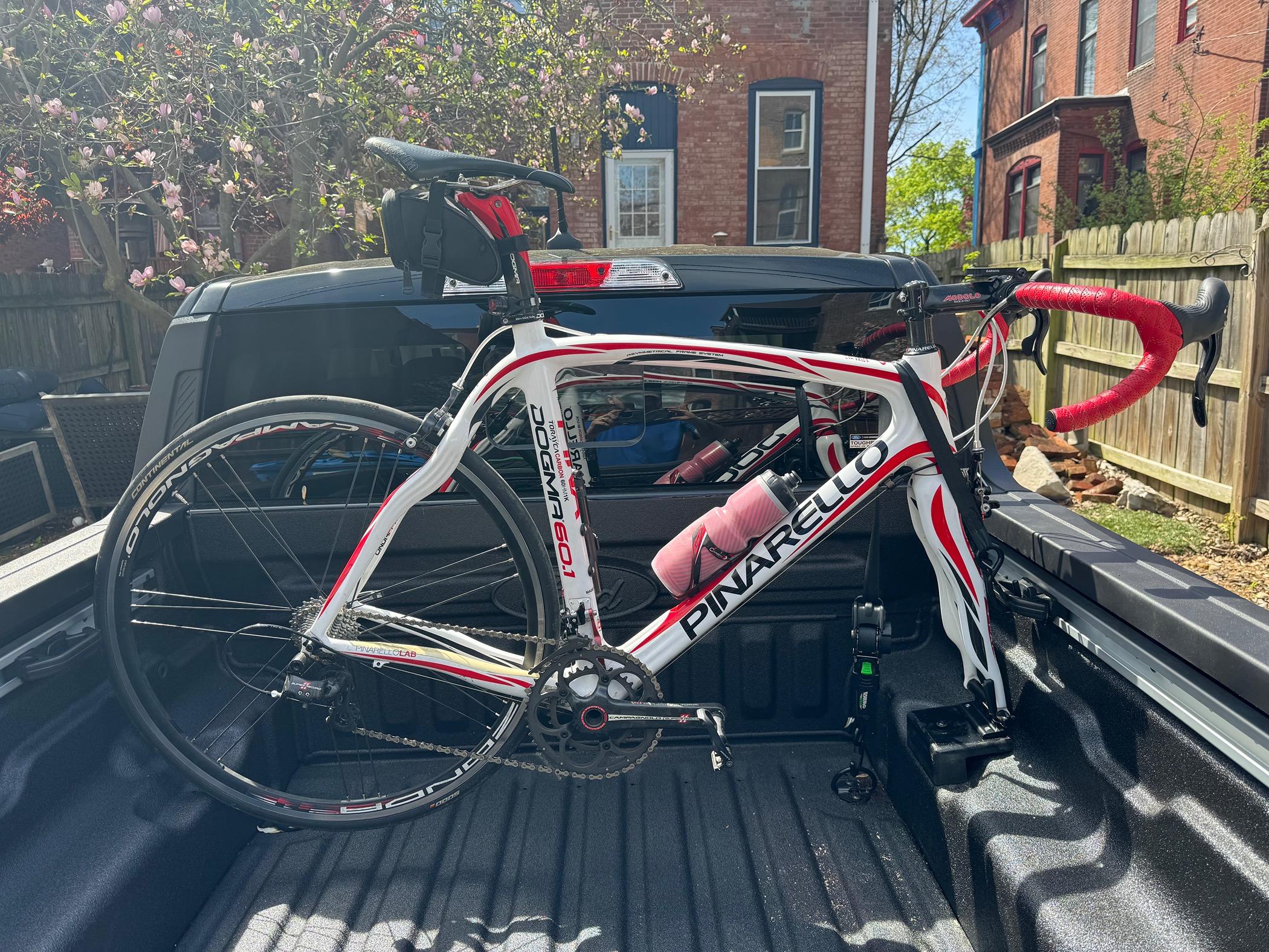 Ford Maverick Road Bike in Bed Hack IMG_0826