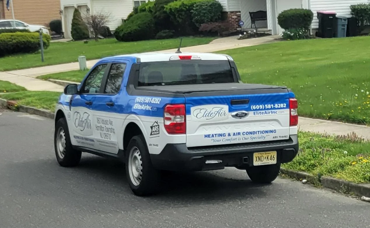Ford Maverick Maverick work trucks in the wild 1000026079