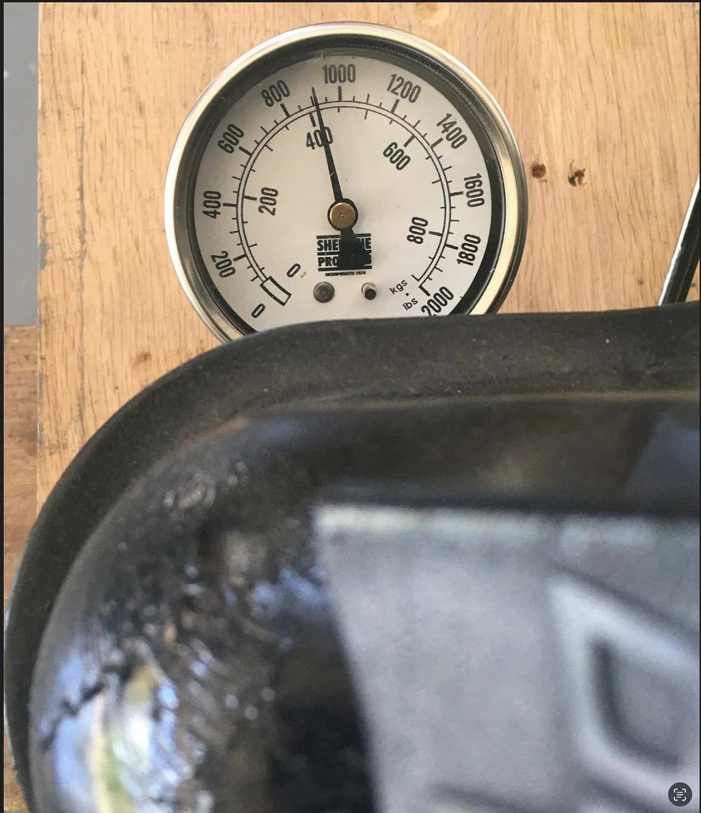 Ford Maverick How do you determine tongue weight? GRAB266