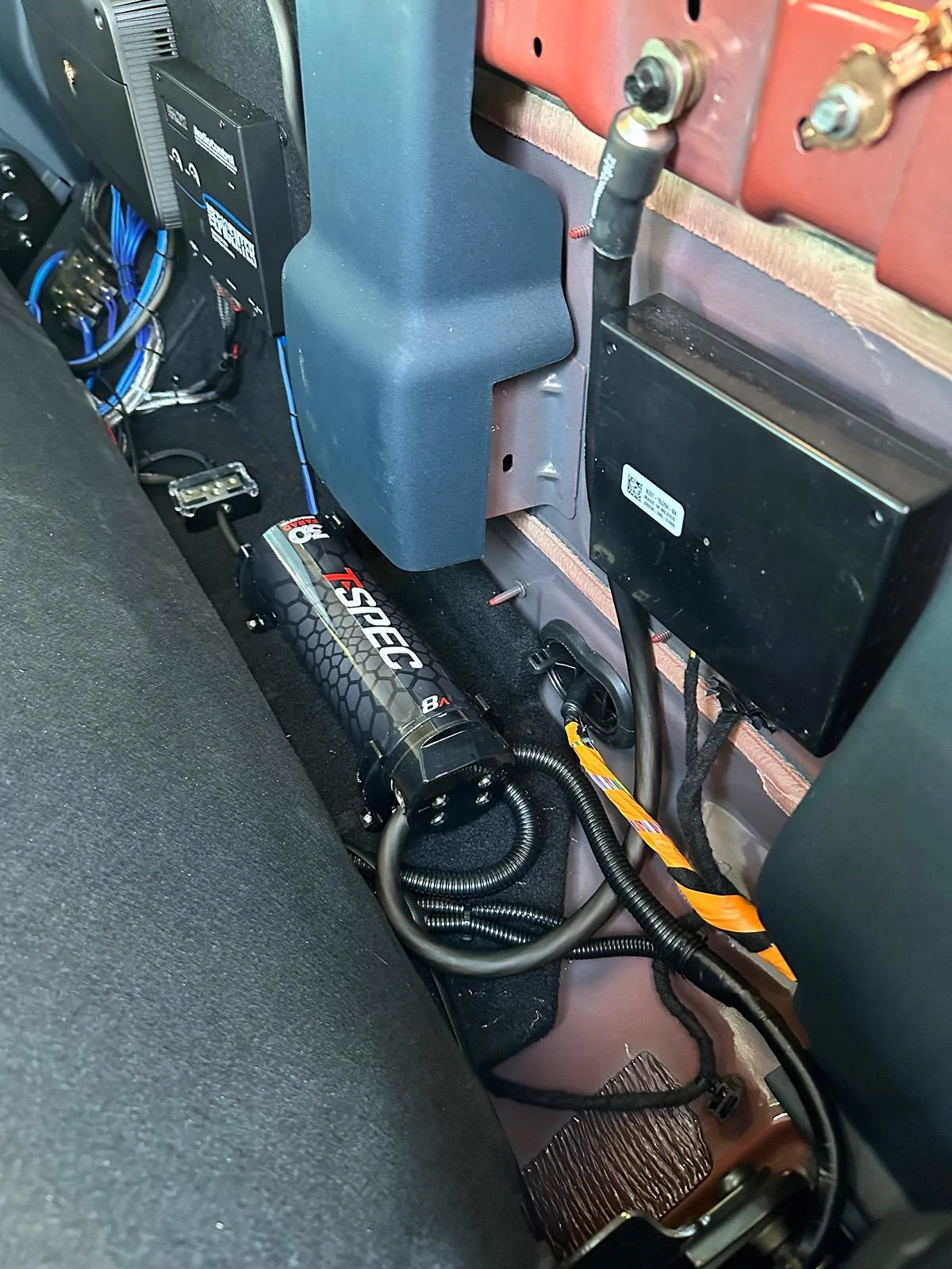 Ford Maverick Music sound quality over 20 volume IMG_1373