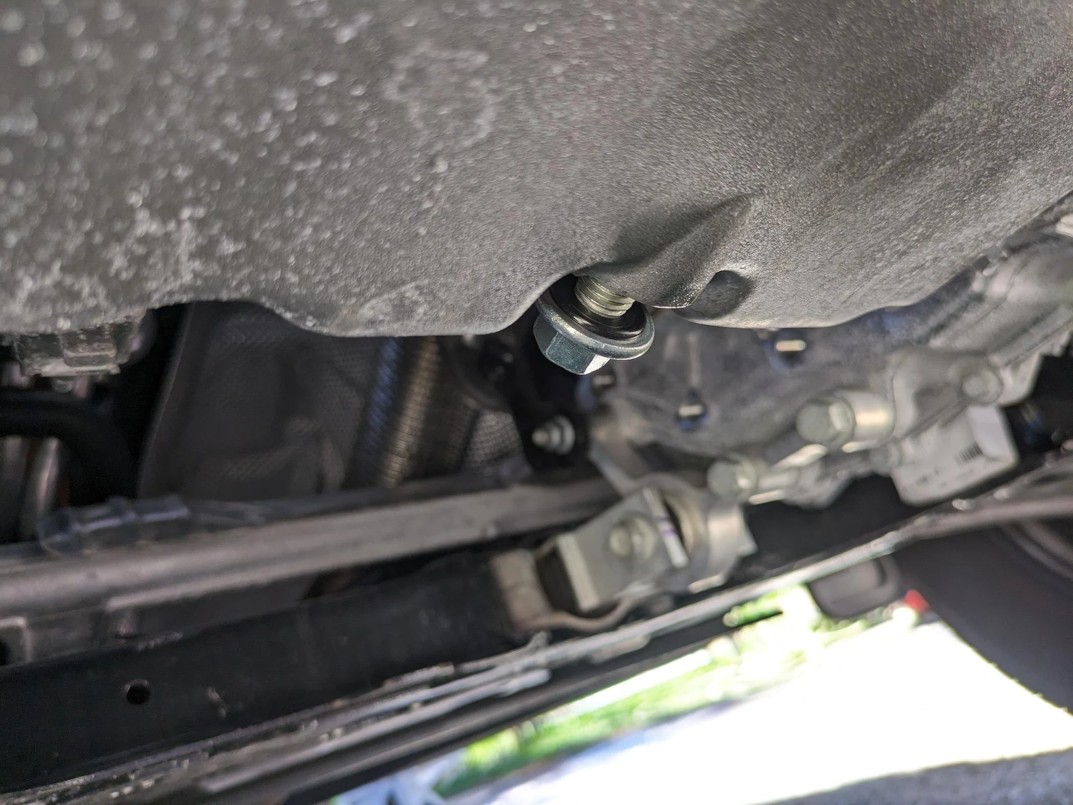Ford Maverick The very first oil change with pics PXL_20240407_181652846