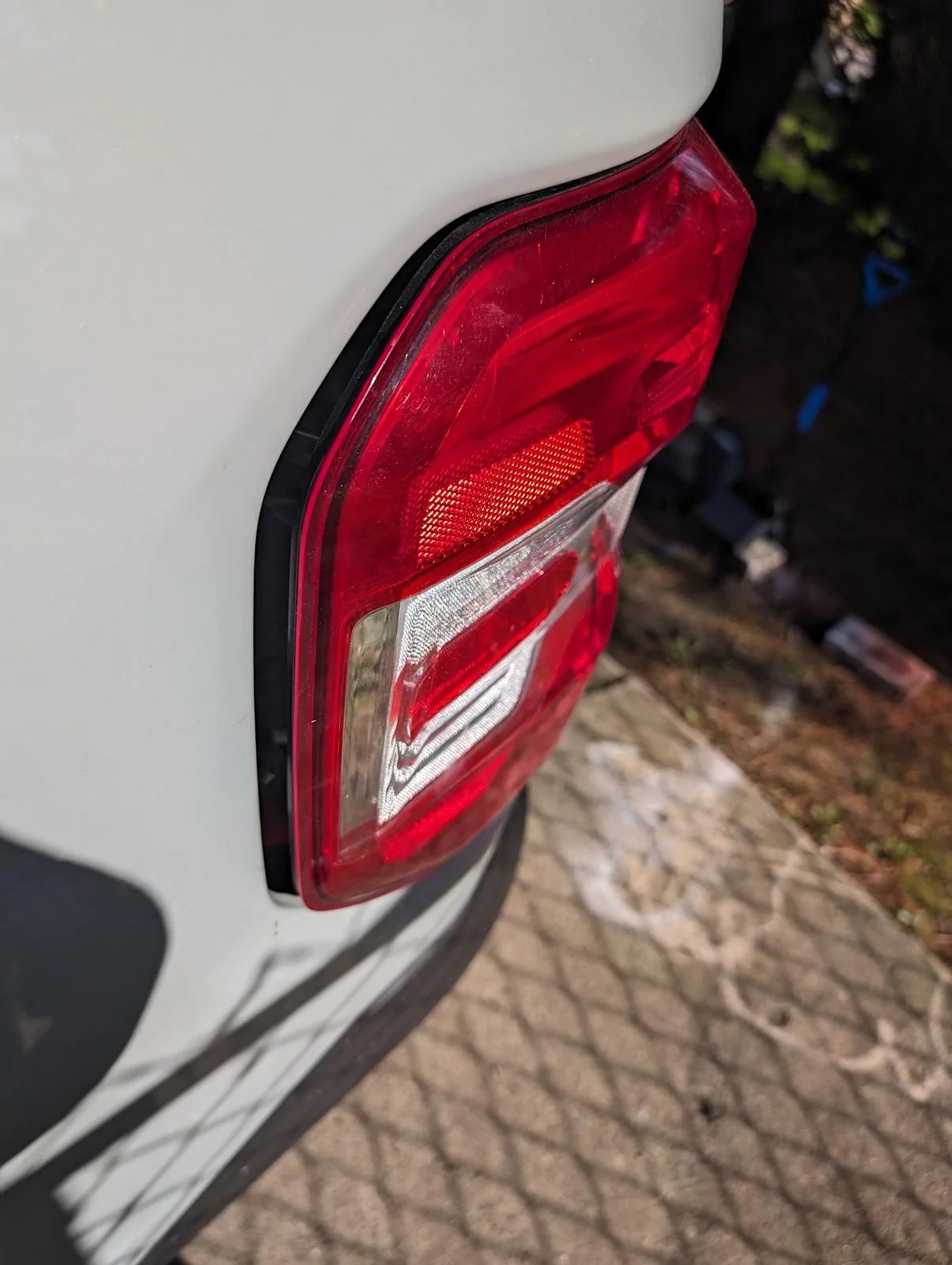 Ford Maverick Taillight assembly keeps popping off PXL_20240416_212843451