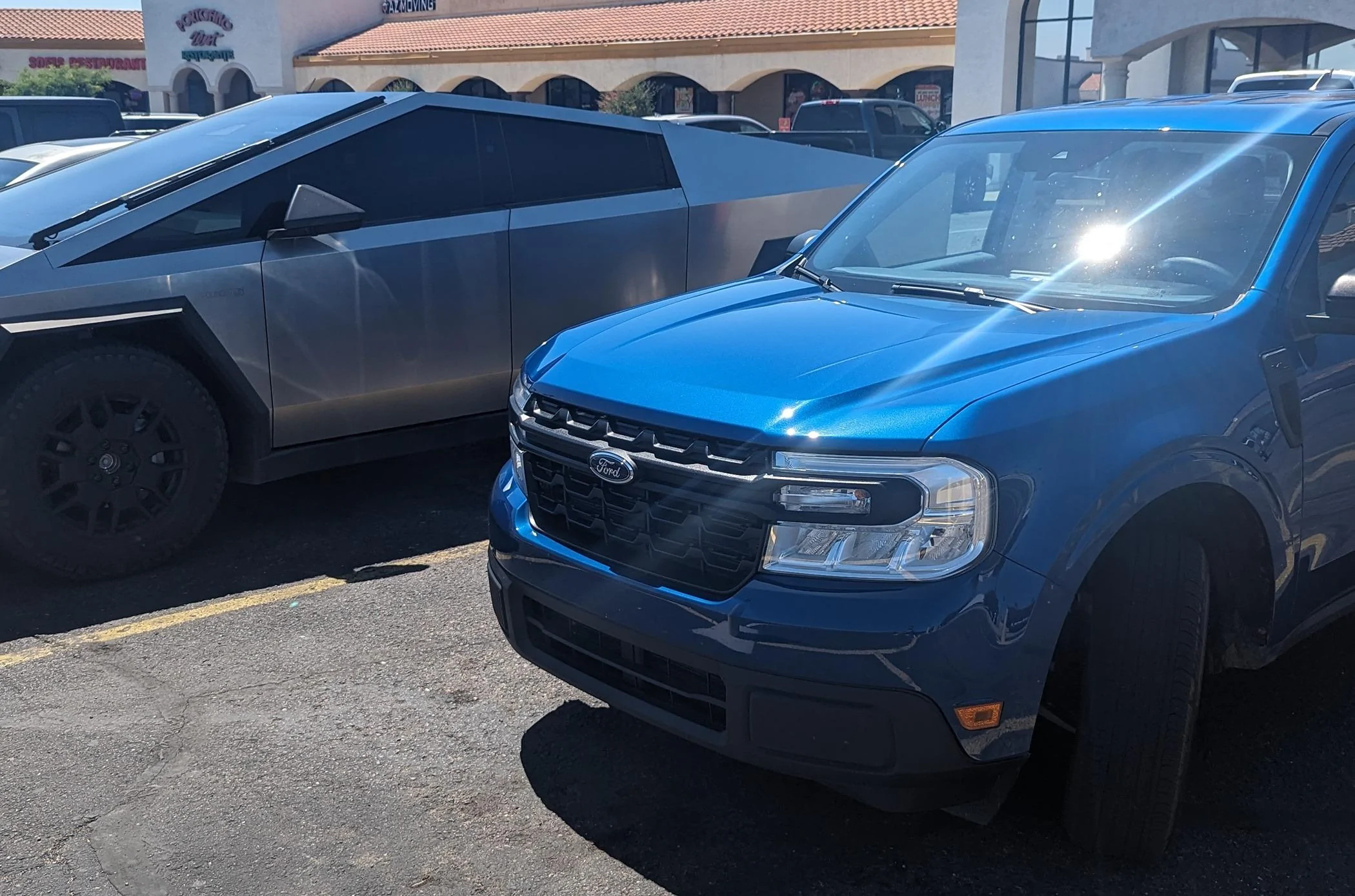 Ford Maverick Tesla cyber truck compared to Maverick on CNN PXL_20240411_195031713