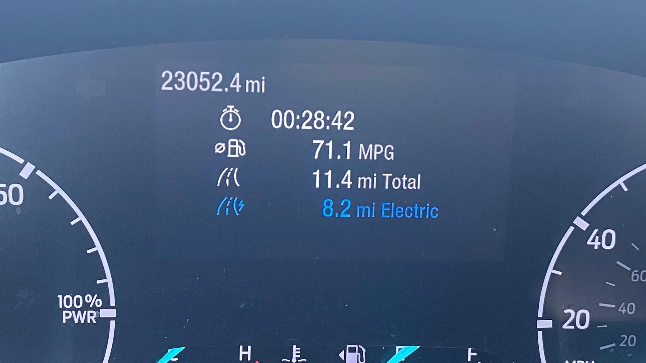 Ford Maverick 840 Miles • 1 Tank Fuel • Hybrid Maverick IMG_0166