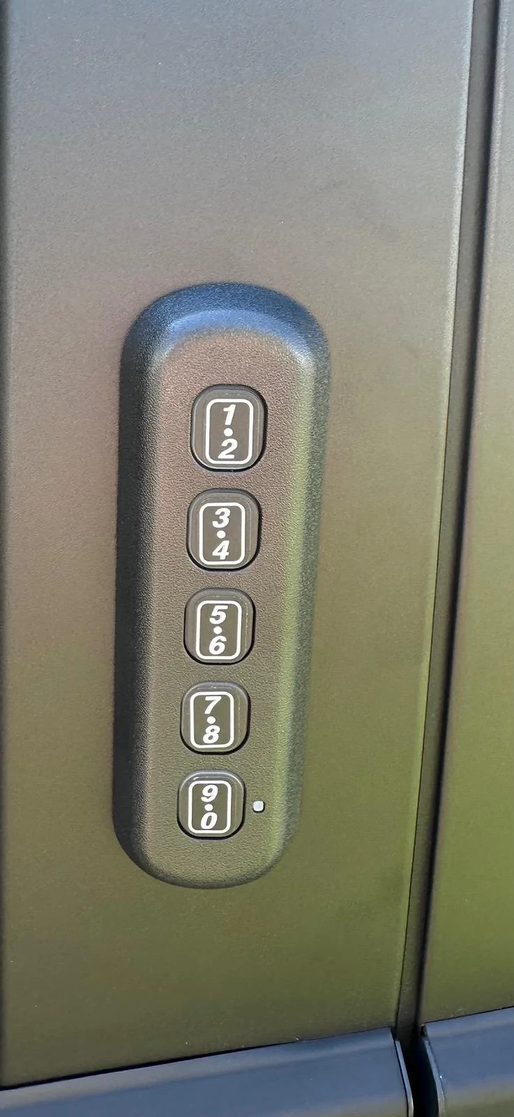 Ford Maverick 🤓 Setting up FDRS and Programming Wireless Keypad IMG_3196
