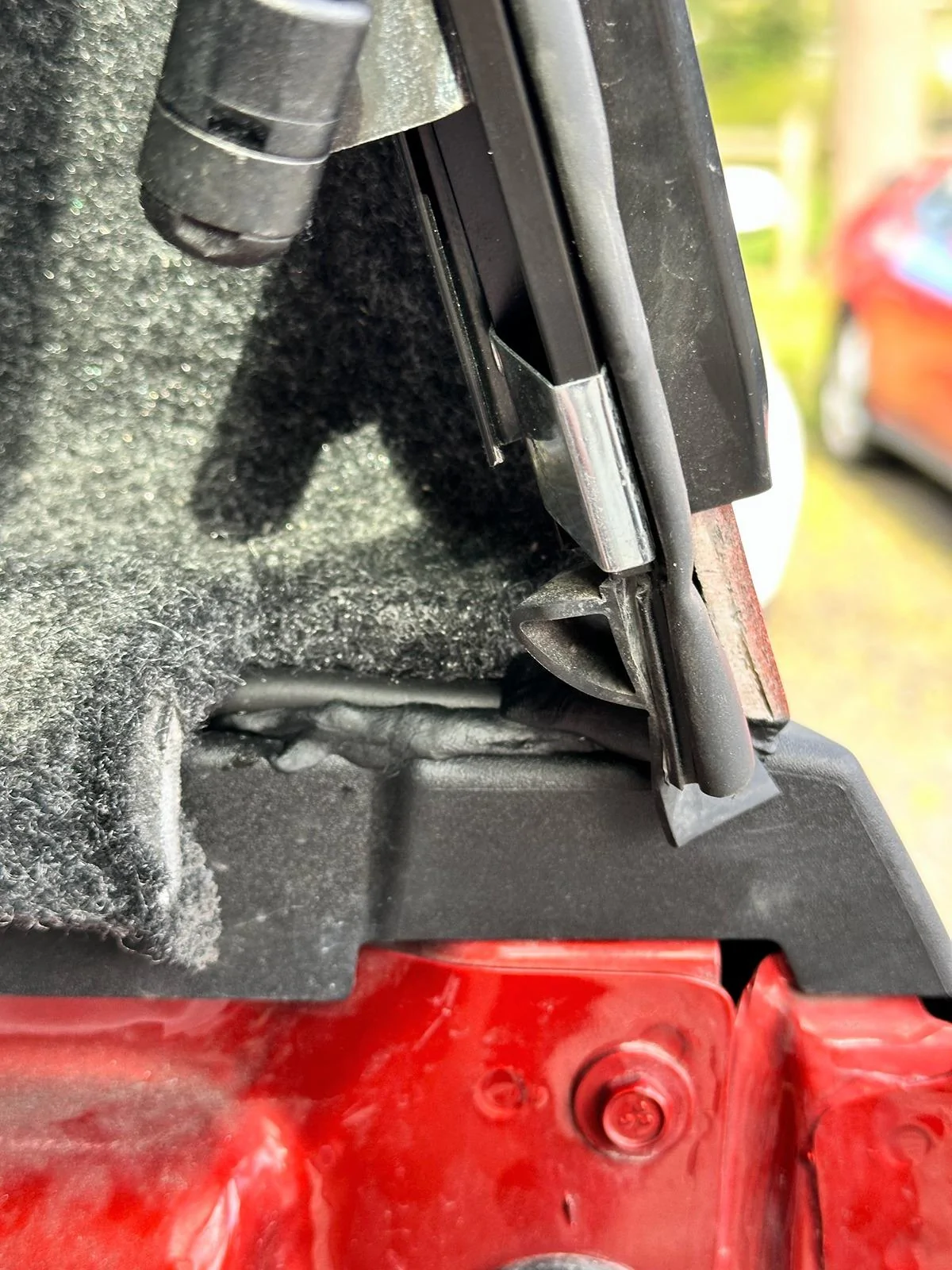 Ford Maverick A.R.E. V Series Truck Cap installed 11
