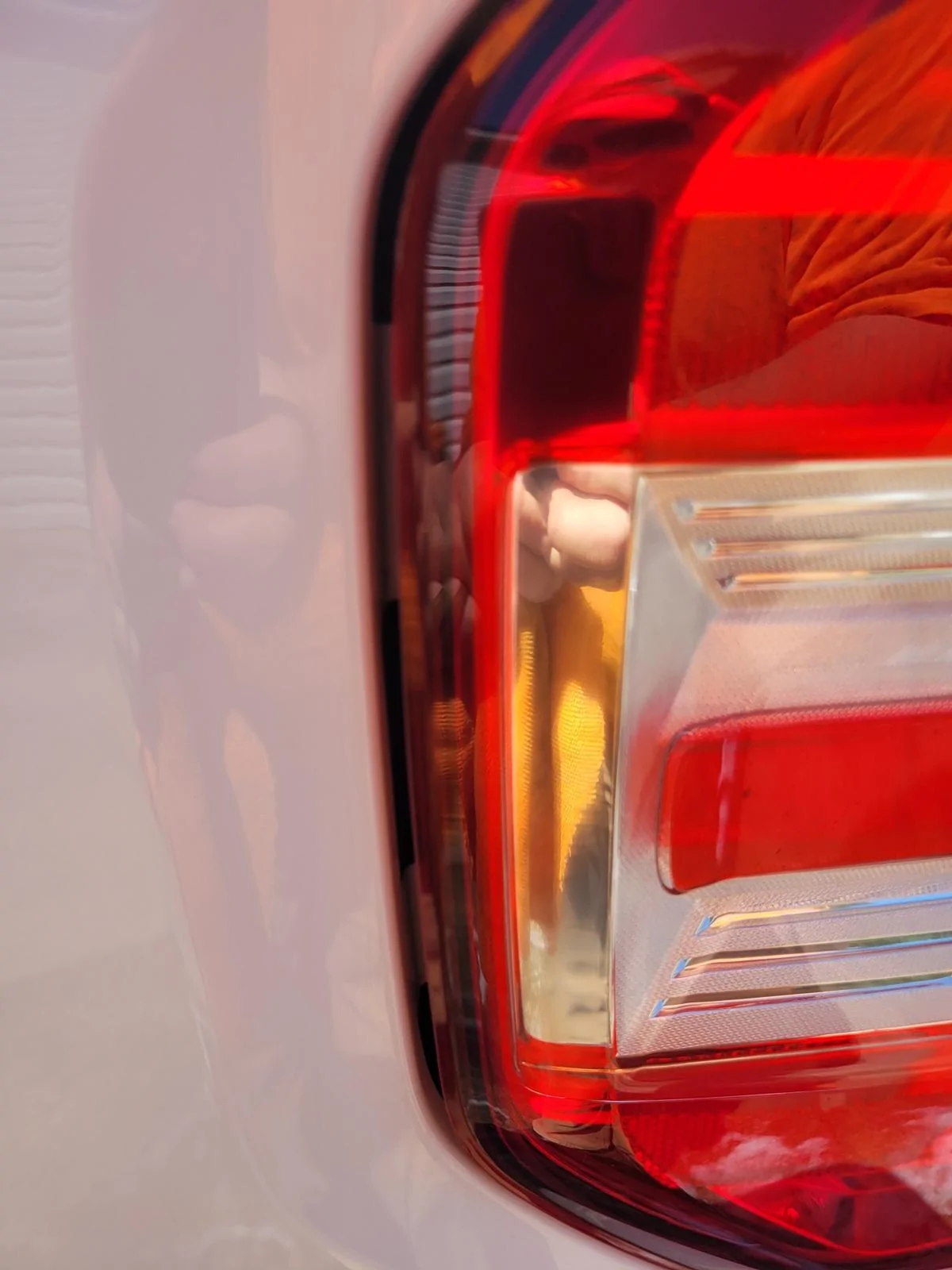 Ford Maverick Issue with Rear Taillights 1000026000
