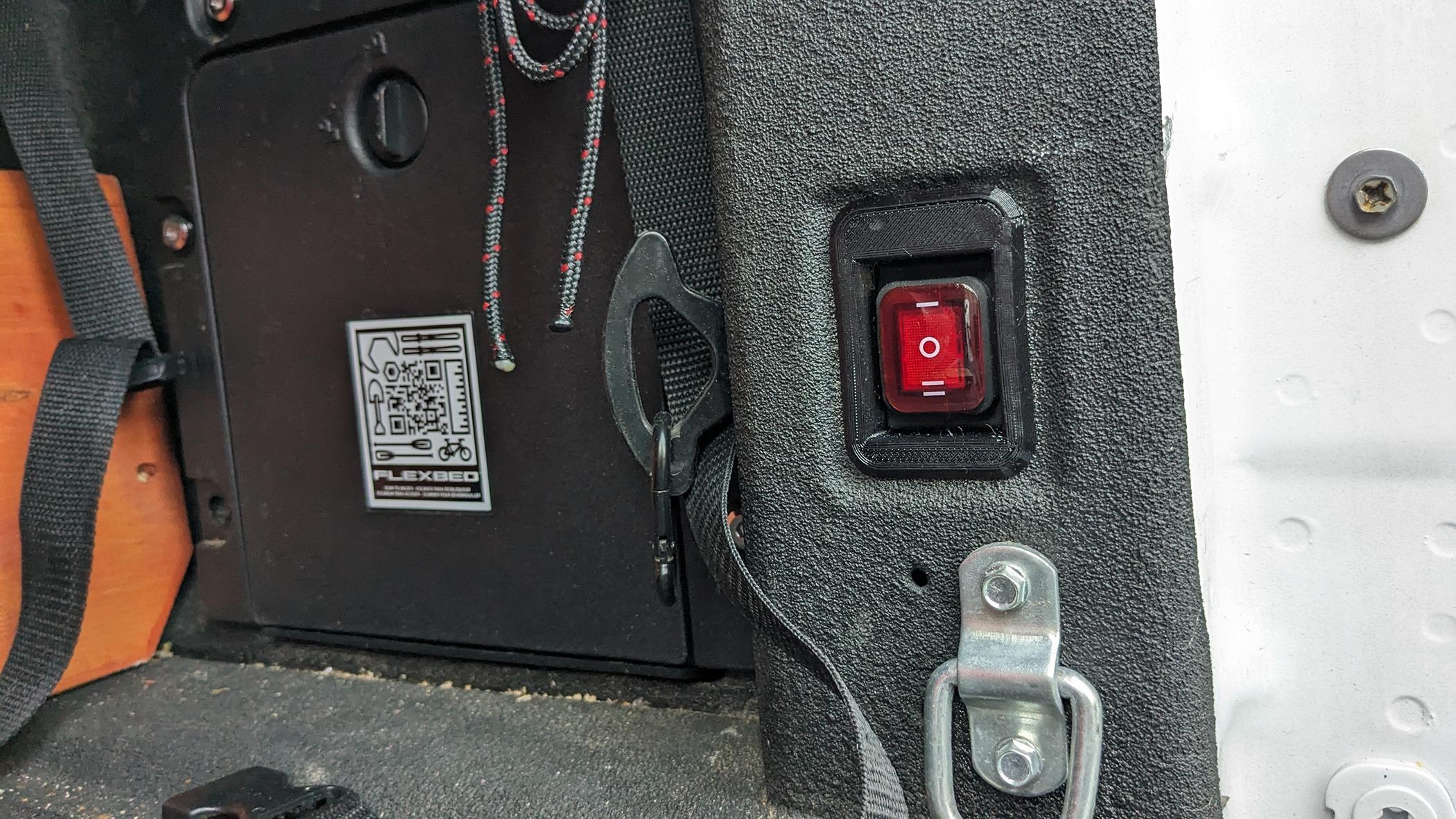 Ford Maverick 12V Power Bed Connector - What Type? PXL_20240402_015336530