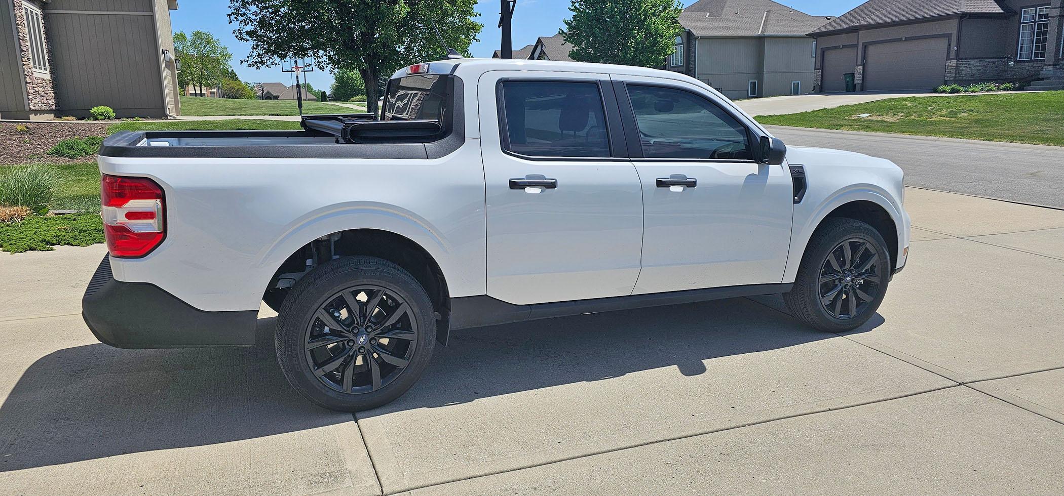 Ford Maverick New shoes installed (2019 Escape 19" wheels) 20240424_130606