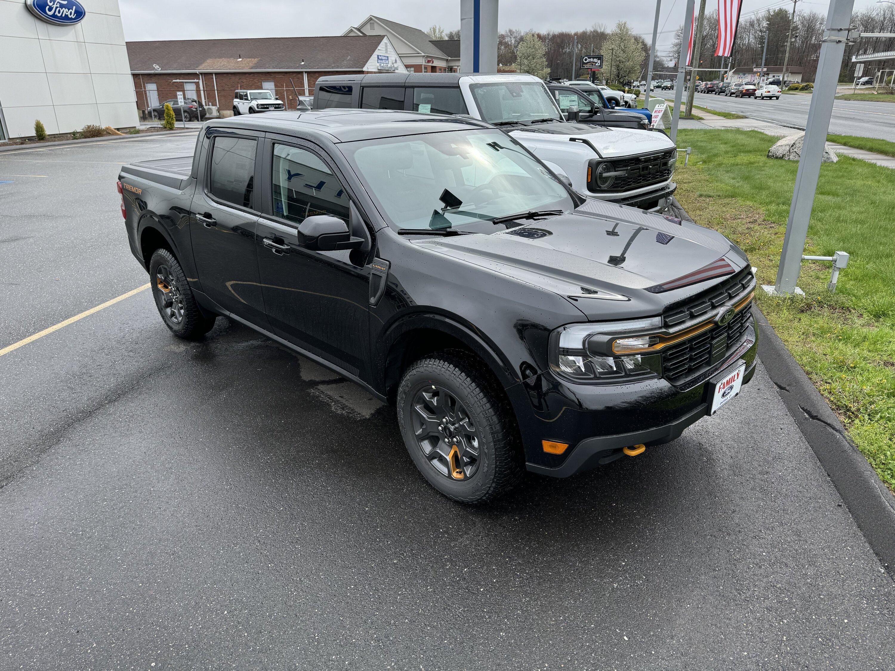 Ford Maverick Just got my Lariat Tremor in northwest Connecticut! IMG_2500