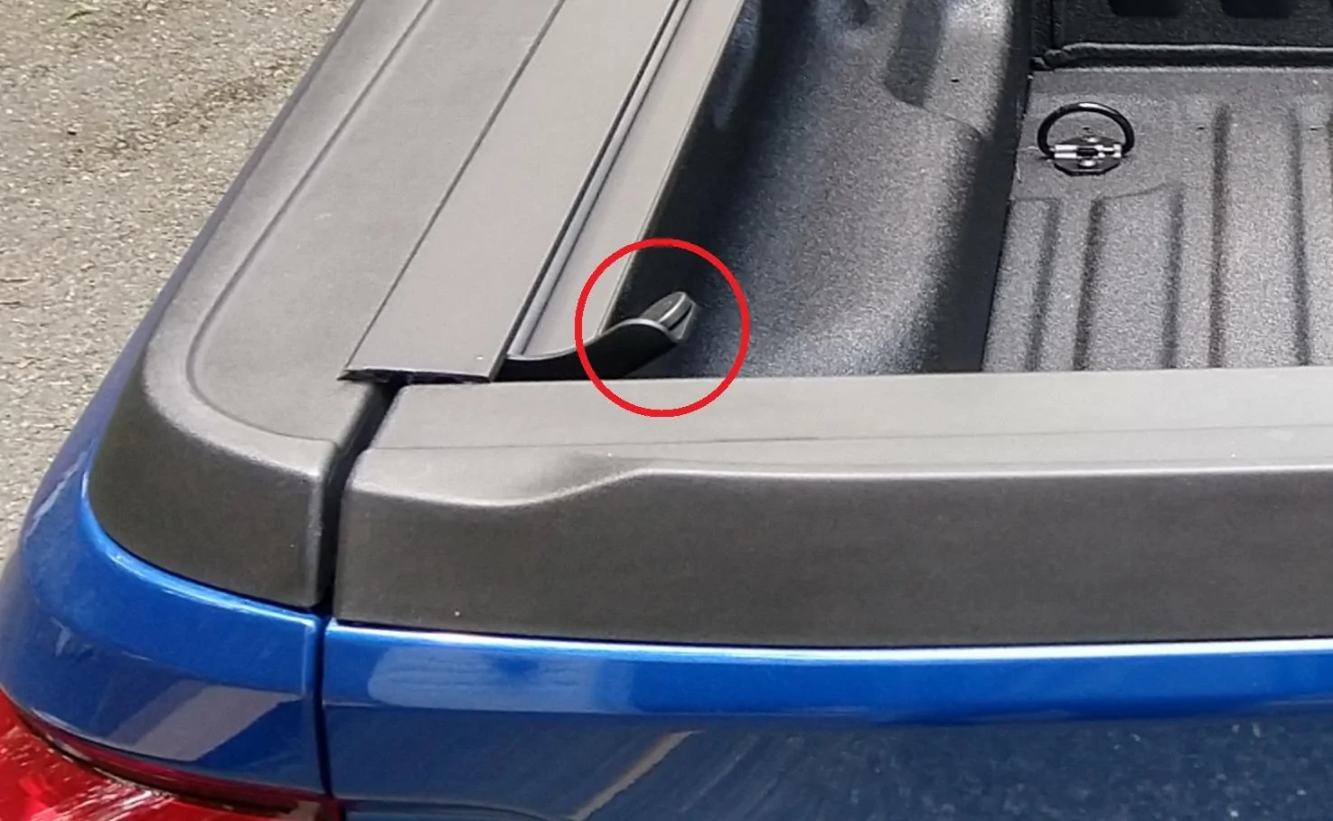Ford Maverick Ford Brand Tonneau Hard Trifold Cover Tonneau ta