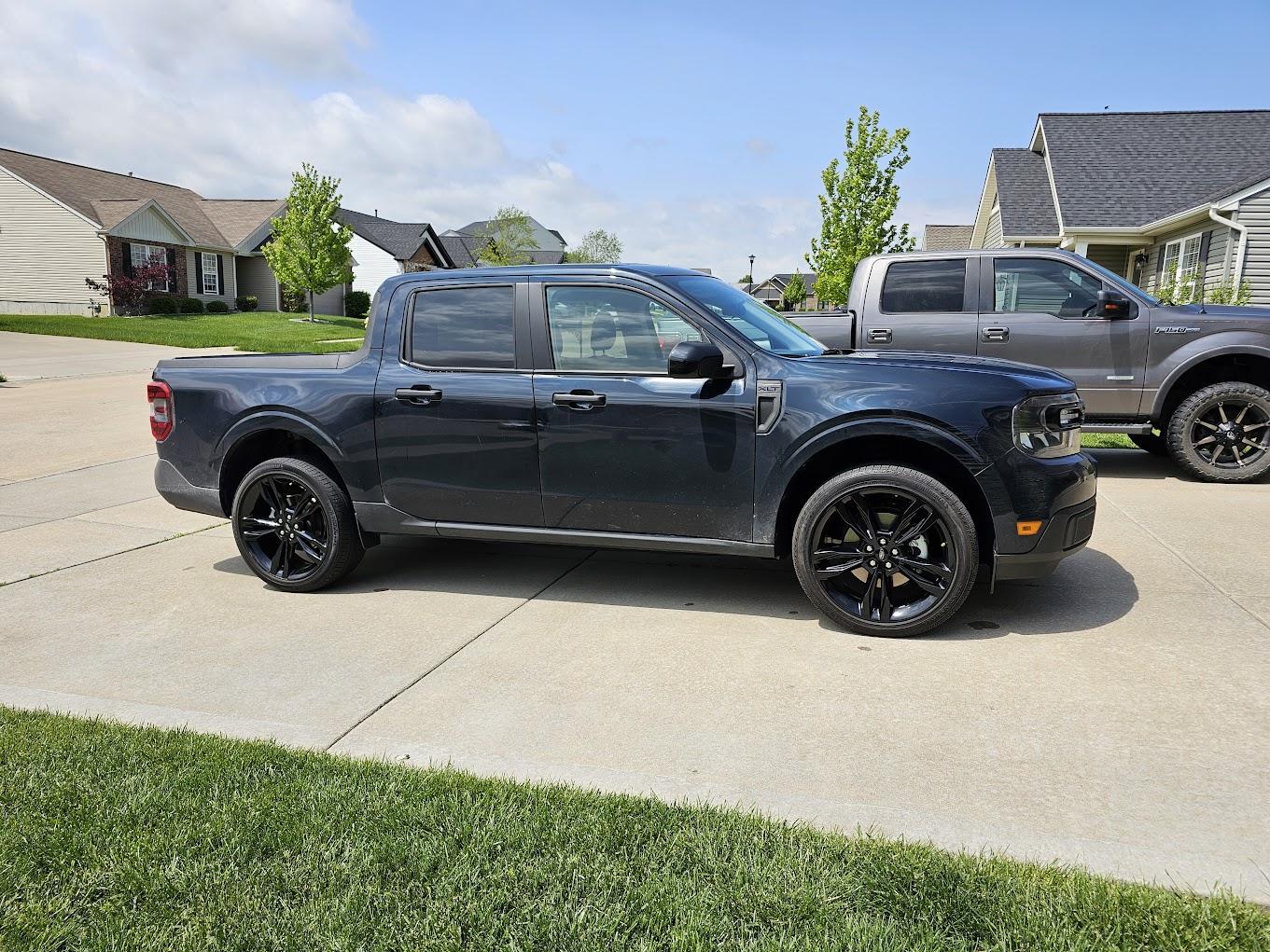 Ford Maverick 21" Edge ST wheels installed on BAP Alto Blue Hybrid wheels 1