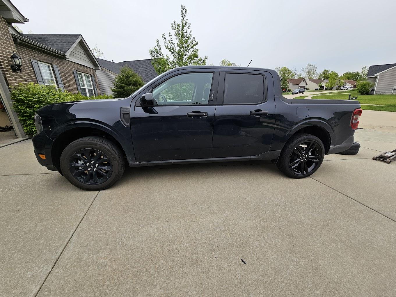 Ford Maverick 21" Edge ST wheels installed on BAP Alto Blue Hybrid diff