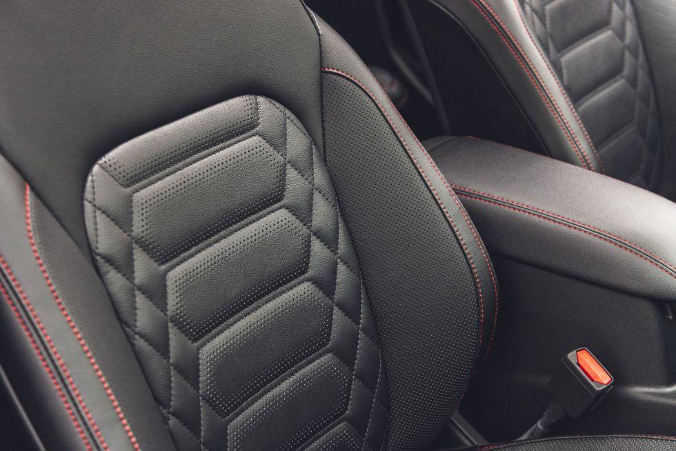 Ford Maverick Seat swap? 2024-ford-escape-st-line-109-65fdb43d06855