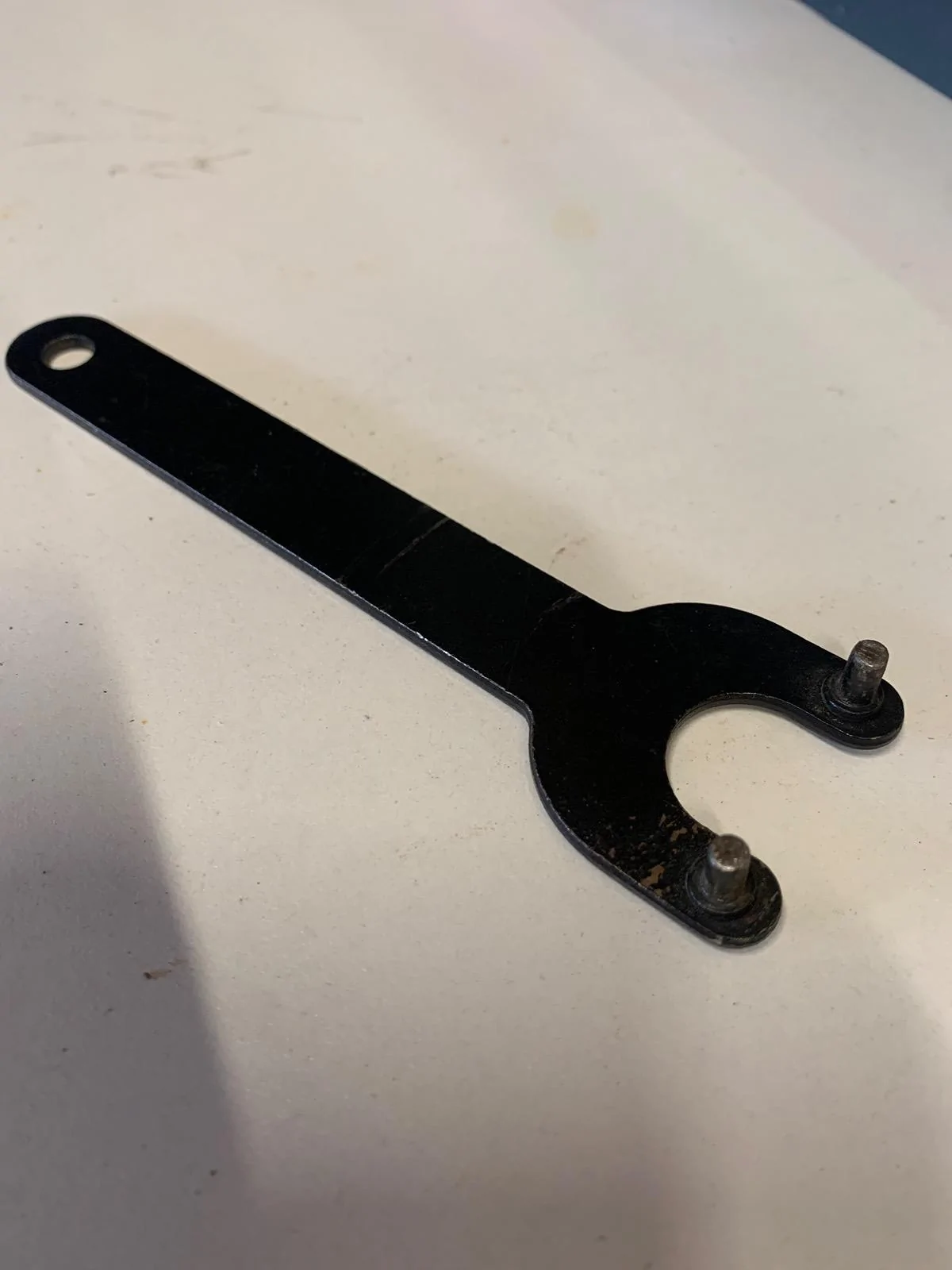 Ford Maverick Rear Brake Pad procedure IMG_6027