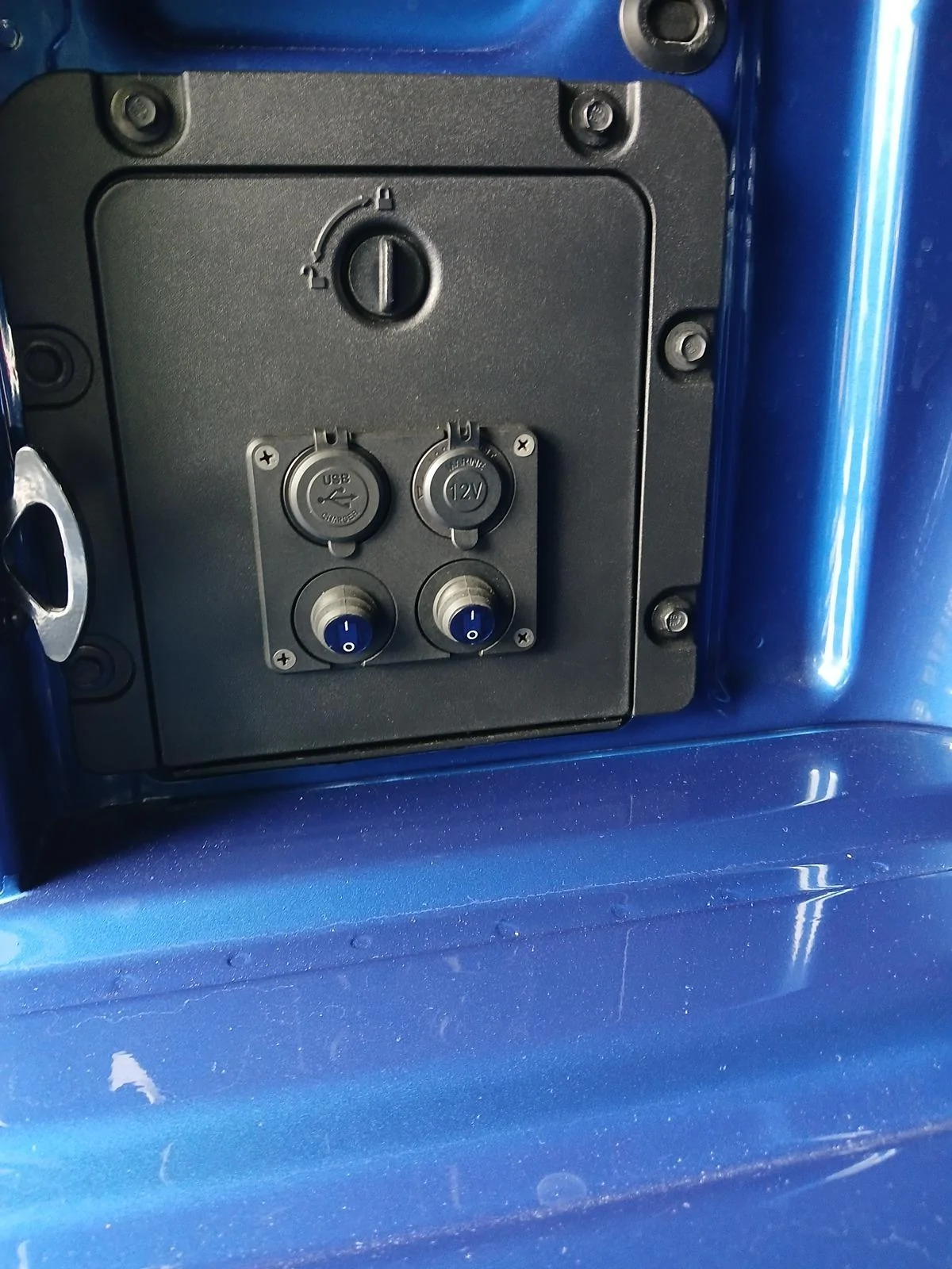Ford Maverick 12 volt power installed in bed cubby 20240510_134556