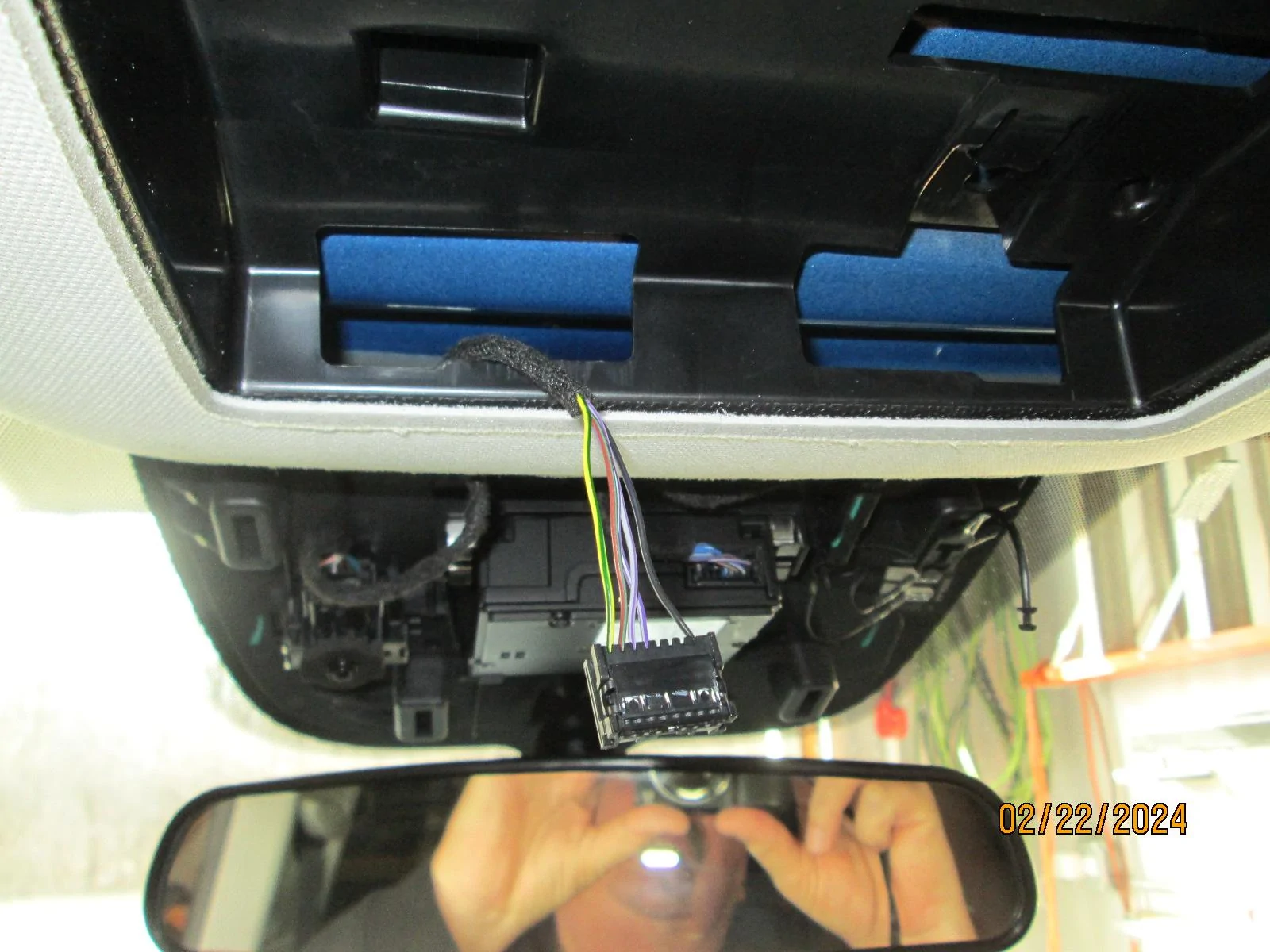 Ford Maverick Power adaptor IMG_1072