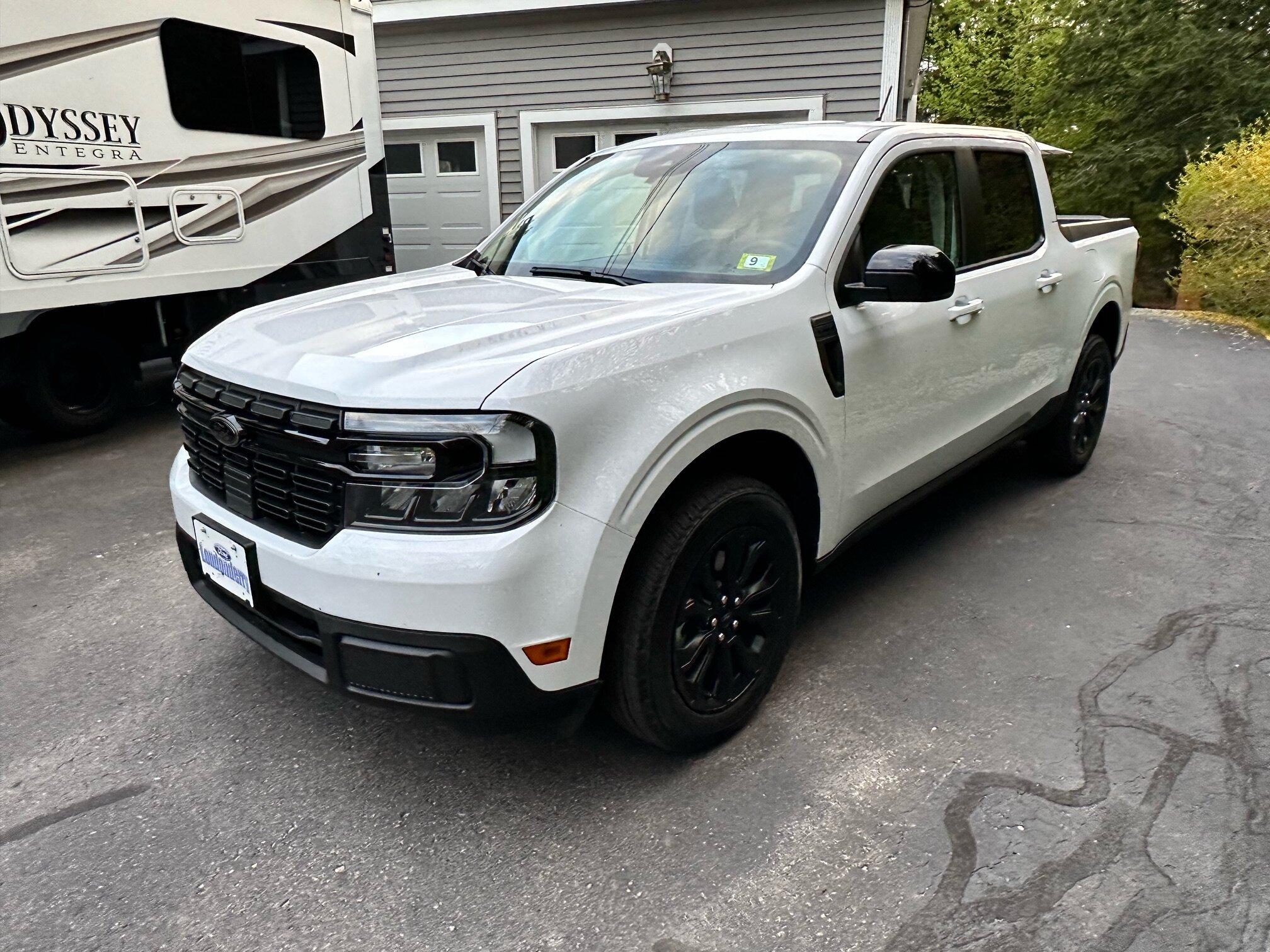 Ford Maverick 10 months later it arrived. Lariat, Hybrid, BAP image3